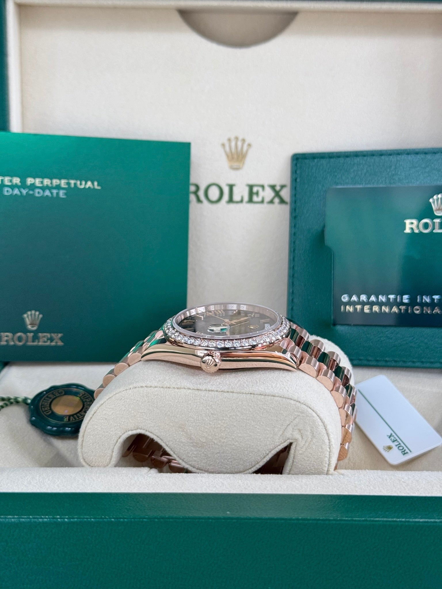 Rolex Day-Date 40 228345RBR