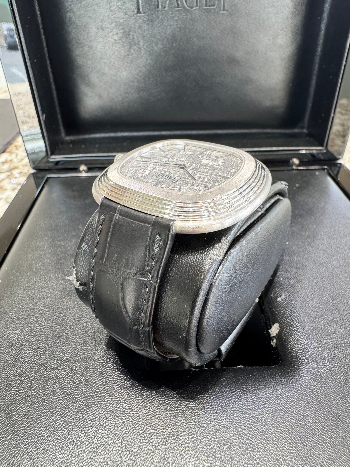 2019 Piaget Black Tie Andy Warhol G0A42237