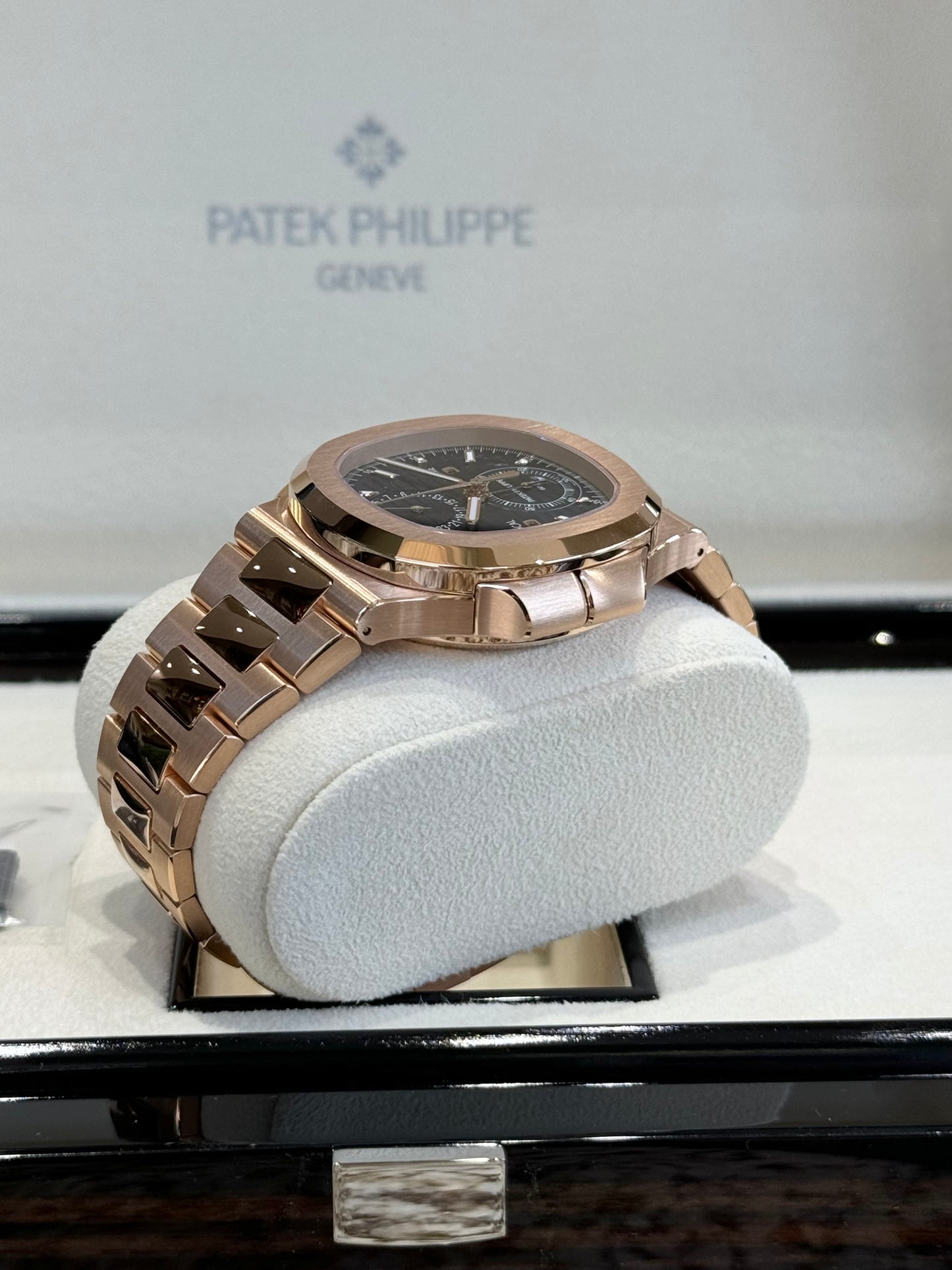 2024 Patek Philippe Nautilus Travel Time 5990/1R