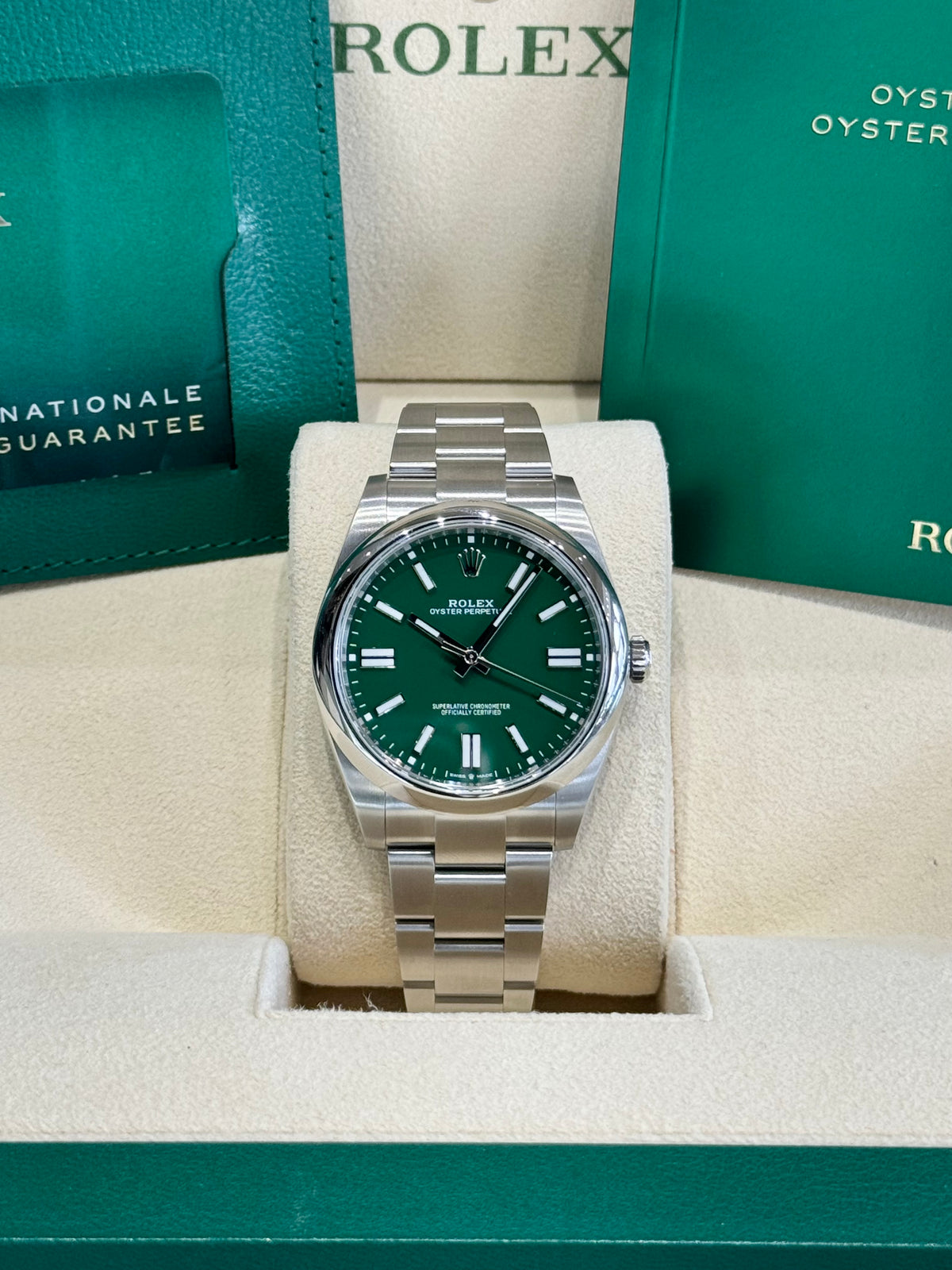 2024 Rolex Oyster Perpetual 41 124300