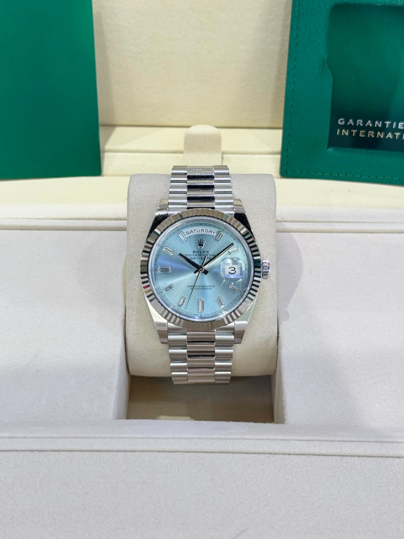2025 Rolex Platinum Day-Date 40 228236
