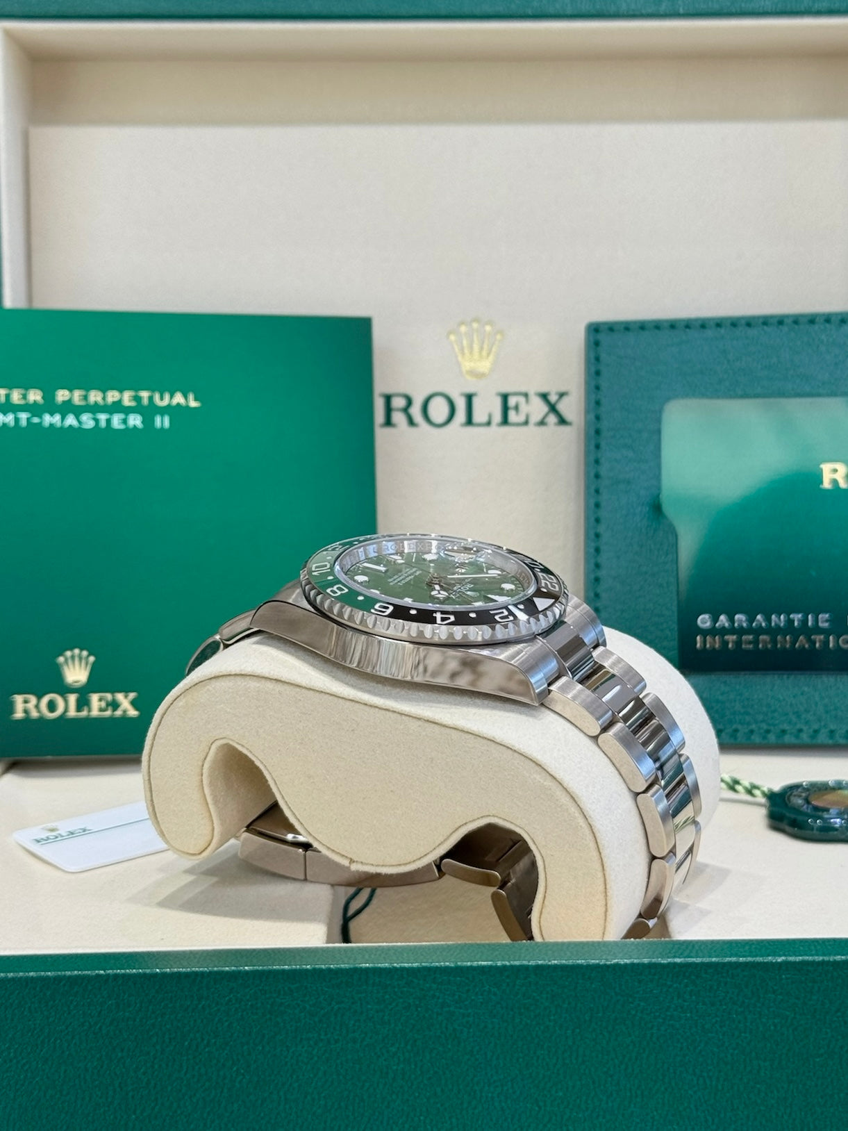 2025 Rolex GMT-Master II Sprite 126729VTNR