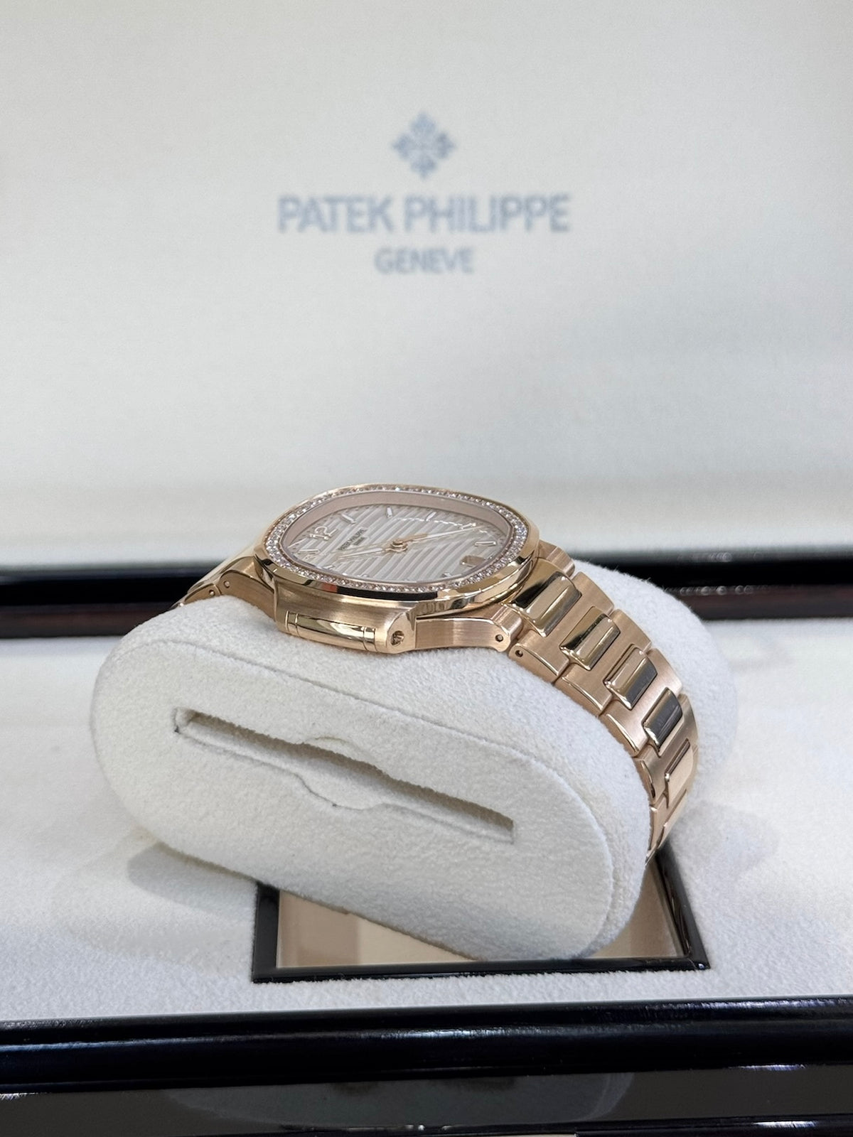 2024 Patek Philippe Nautilus 7118/1200R