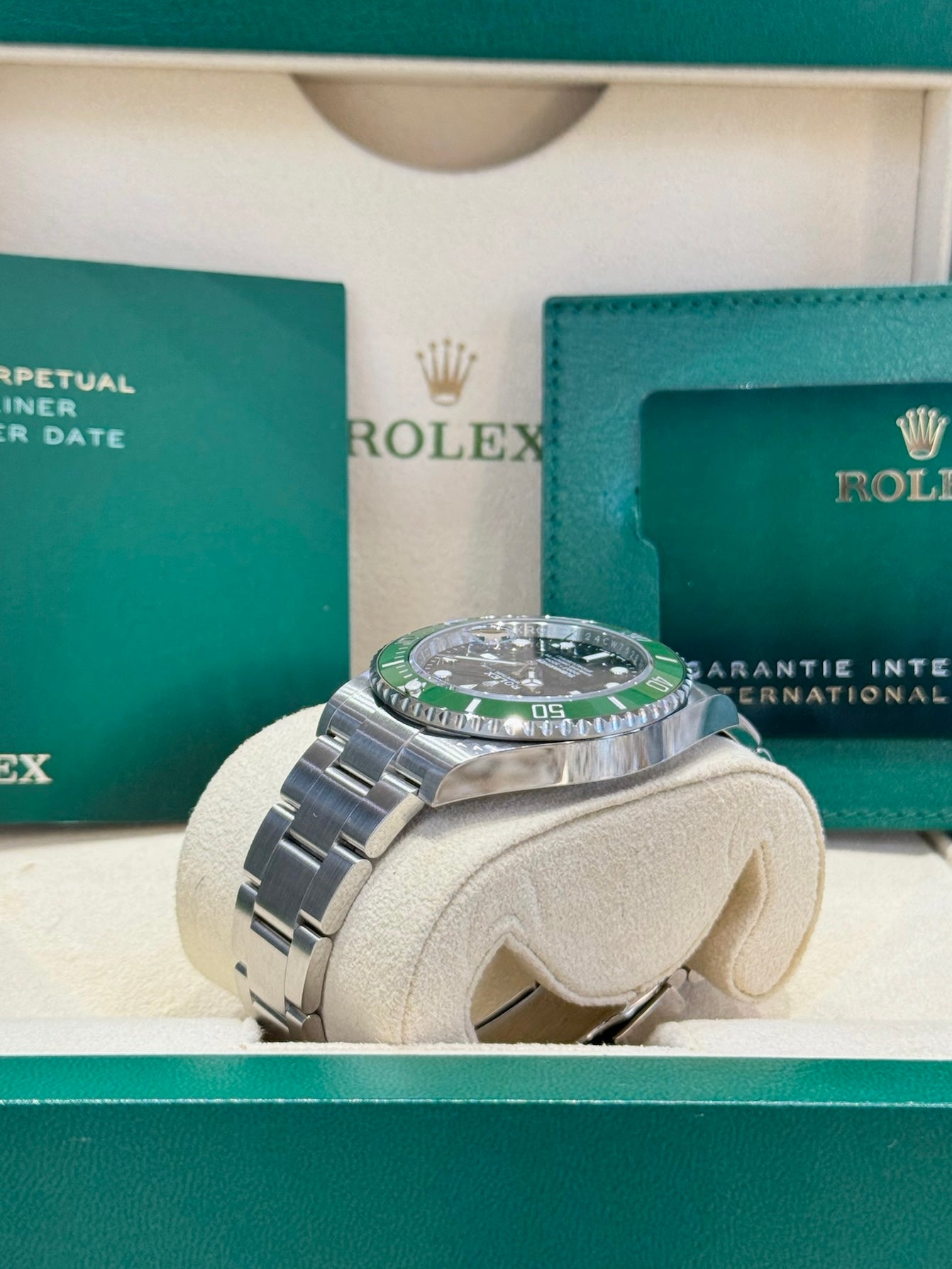 2024 Rolex Submariner Starbucks 126610LV