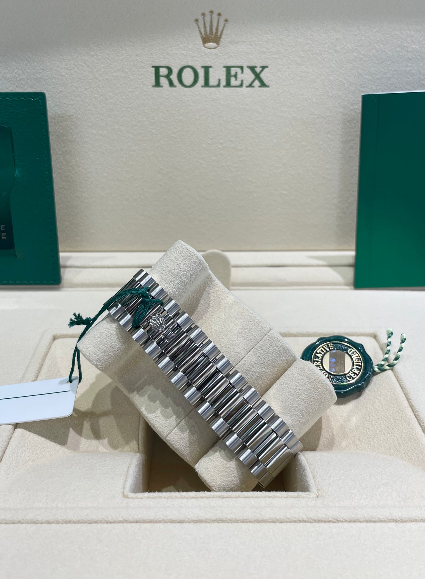 2023 Rolex Platinum Day-Date 40 228236
