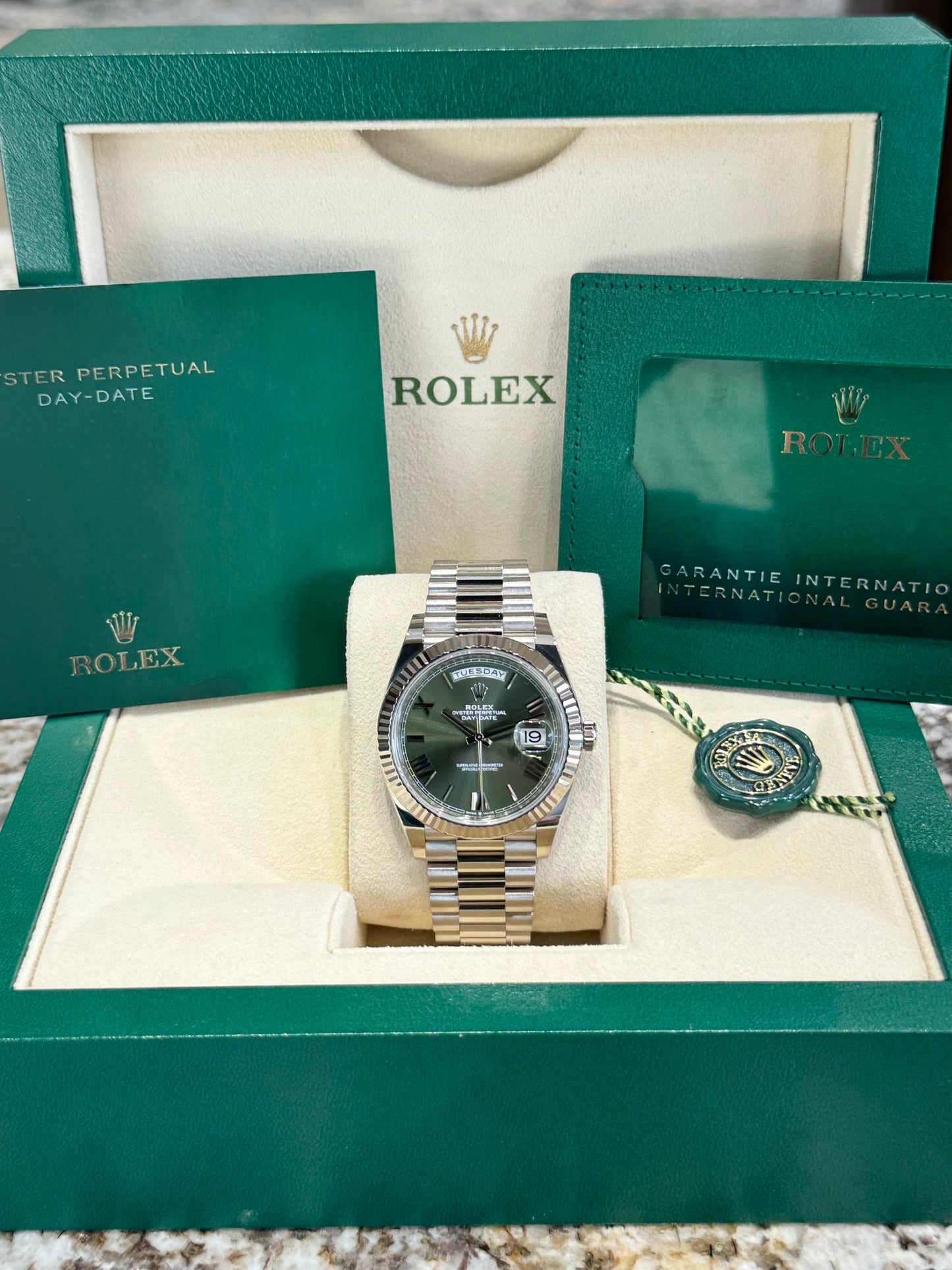 2022 Rolex Day-Date 40 228239