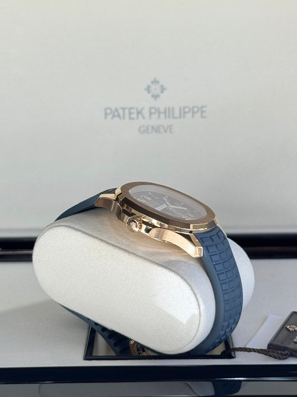 2025 Patek Philippe Aquanaut Travel Time 5269R-001