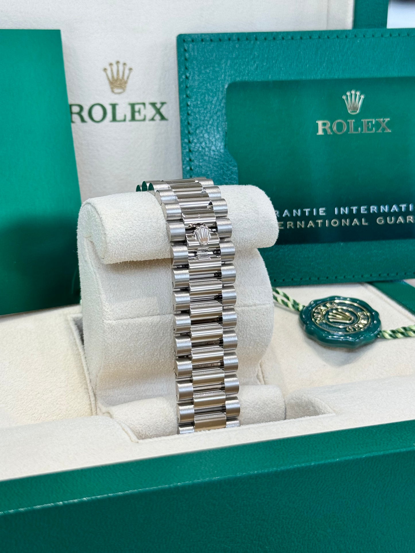 2022 Rolex Day-Date 40 228239