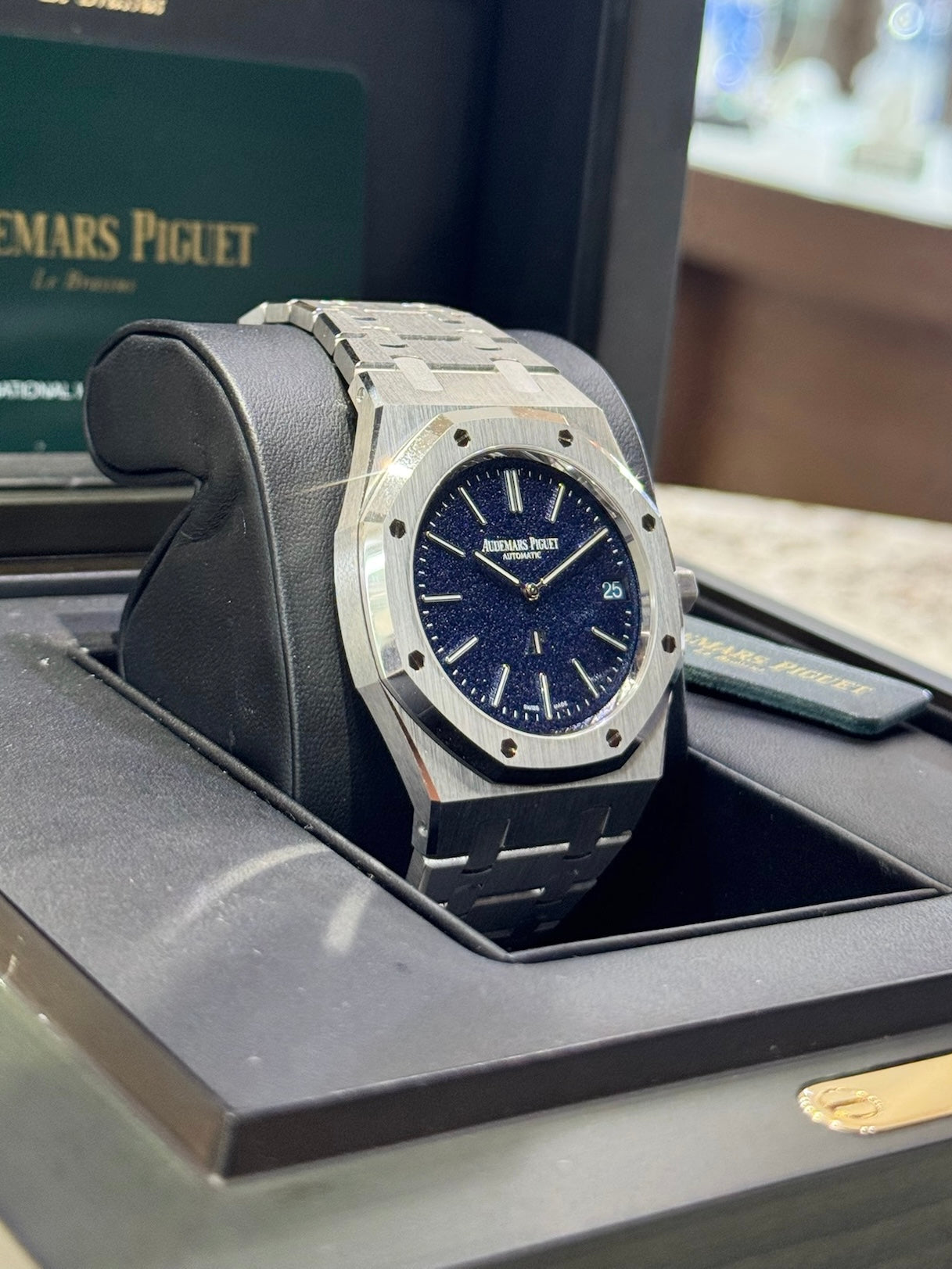 2024 Audemars Piguet Royal Oak Jumbo Extra-Thin 16202BC
