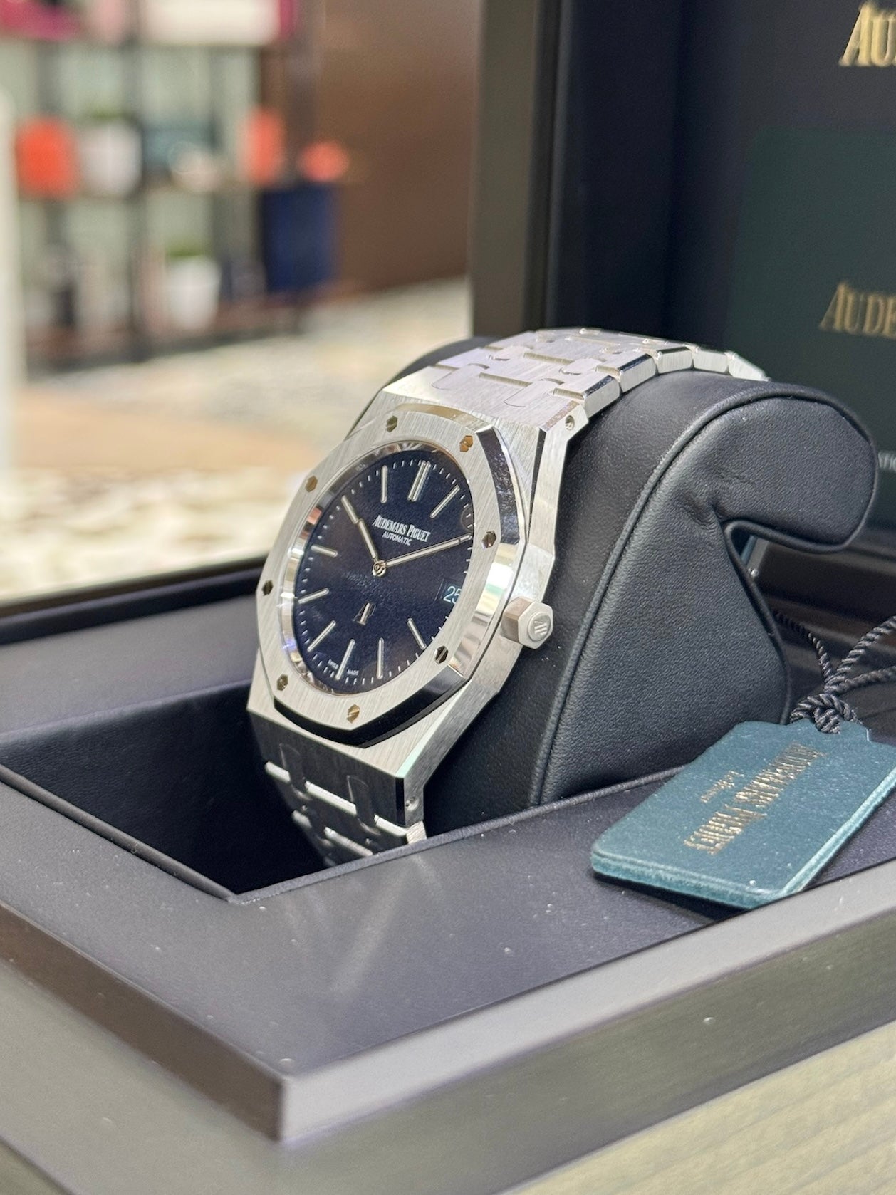 2024 Audemars Piguet Royal Oak Jumbo Extra-Thin 16202BC