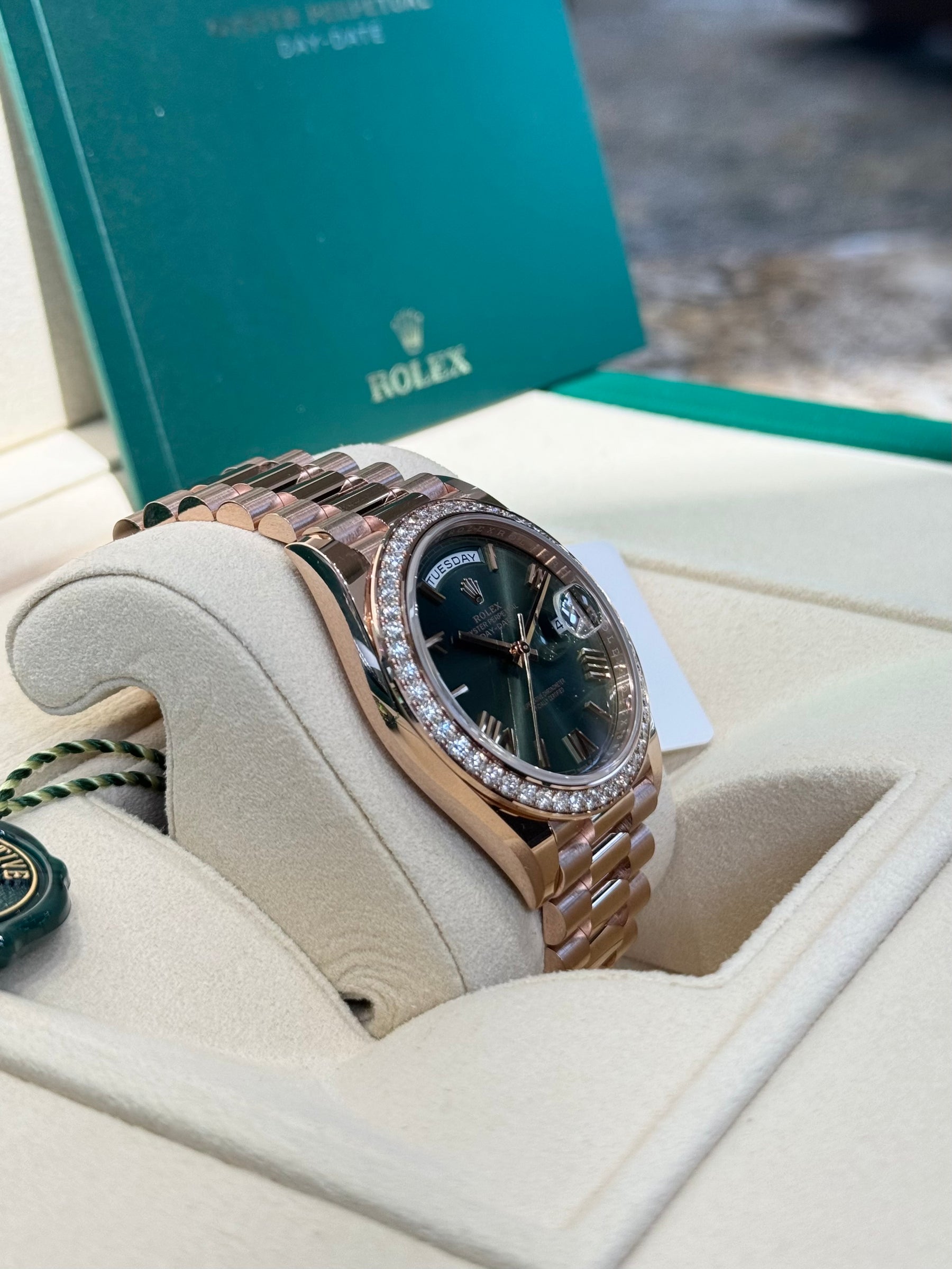 Rolex Day-Date 40 228345RBR