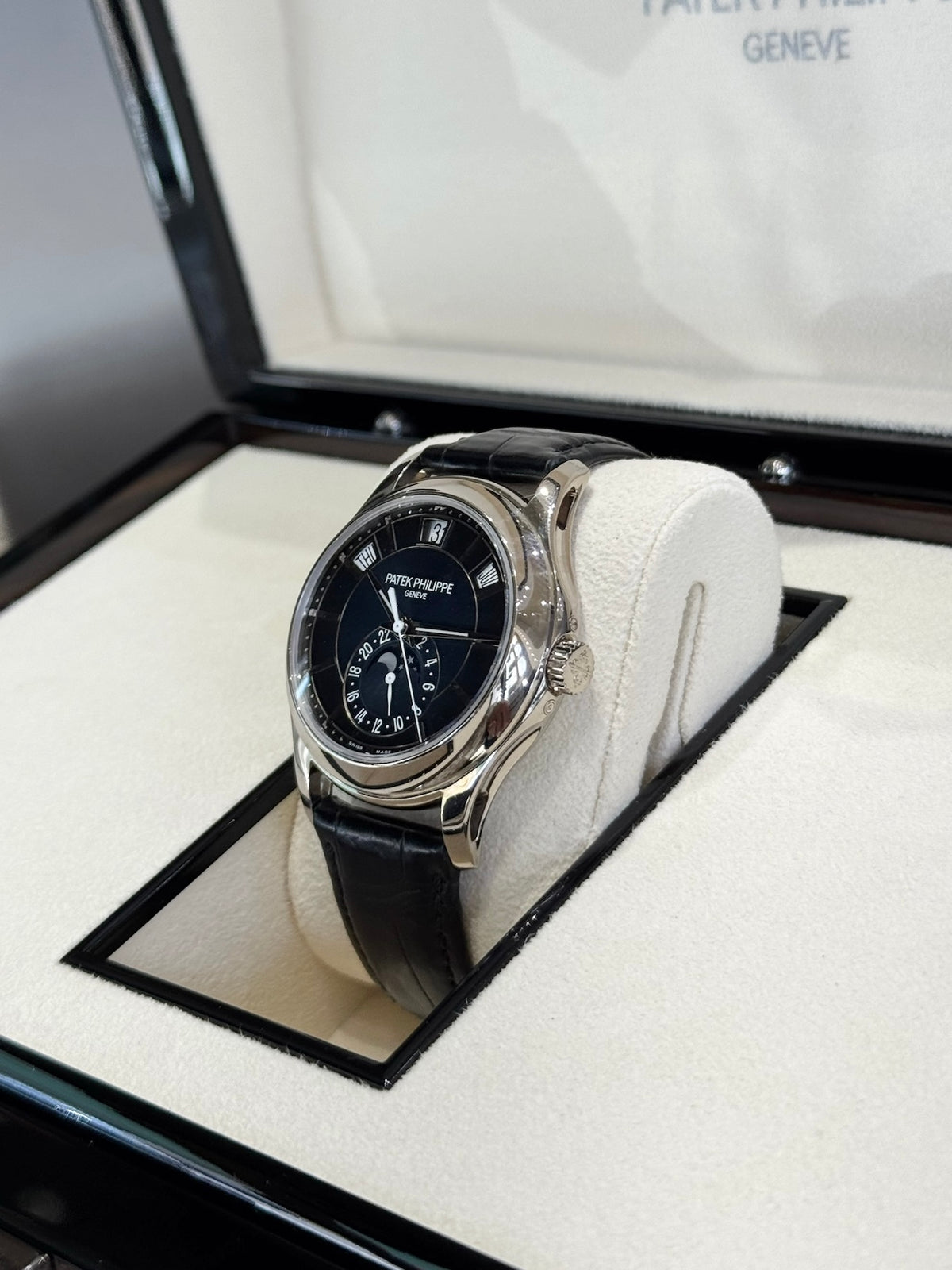 2023 Patek Philippe 5205G