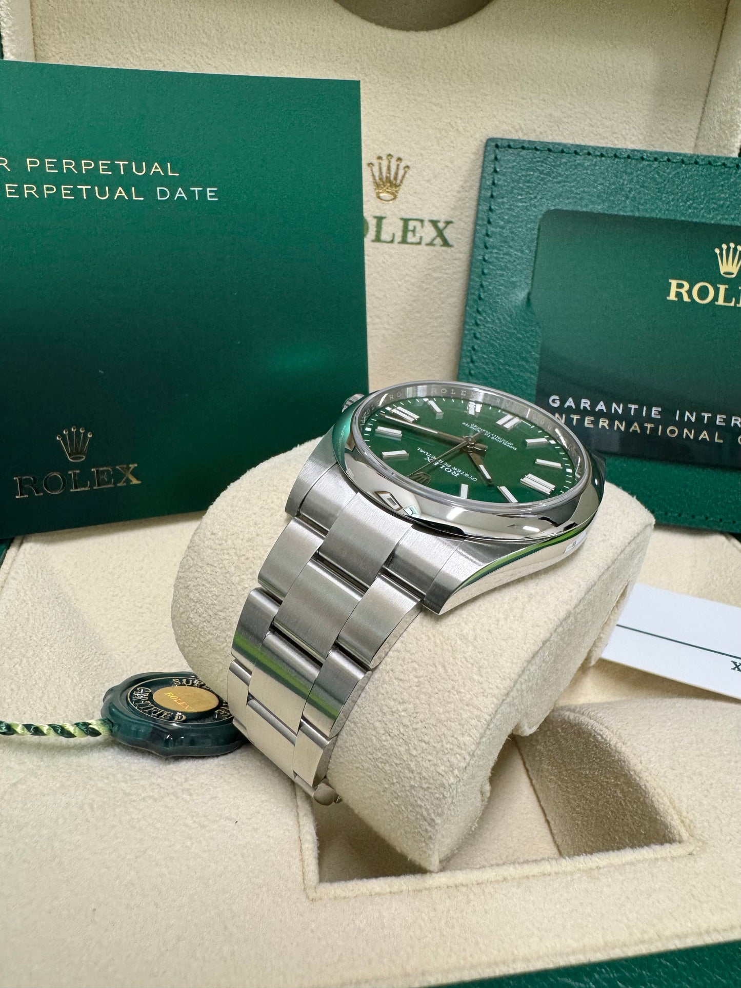 2024 Rolex Oyster Perpetual 41 124300