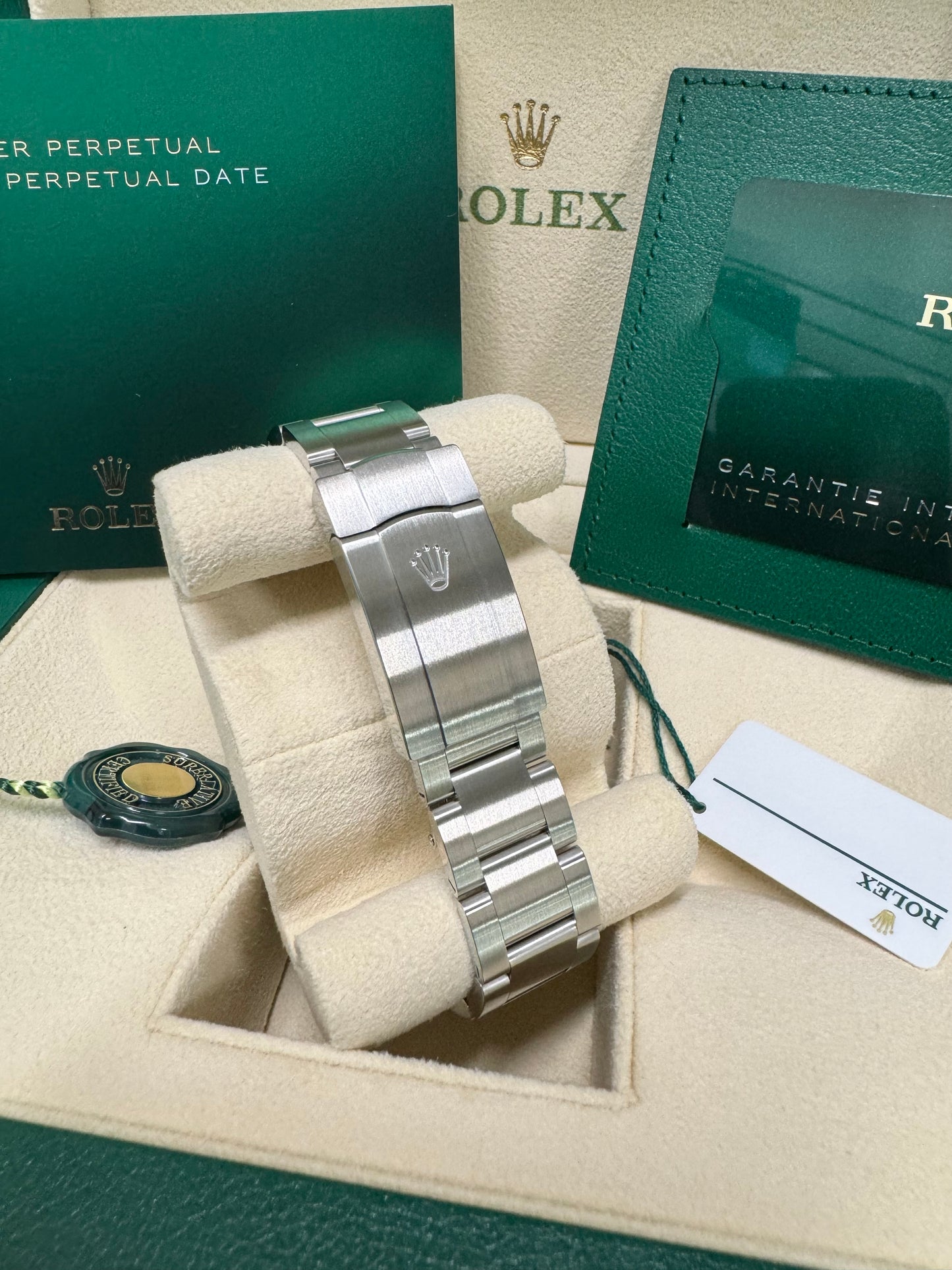 2024 Rolex Oyster Perpetual 41 124300