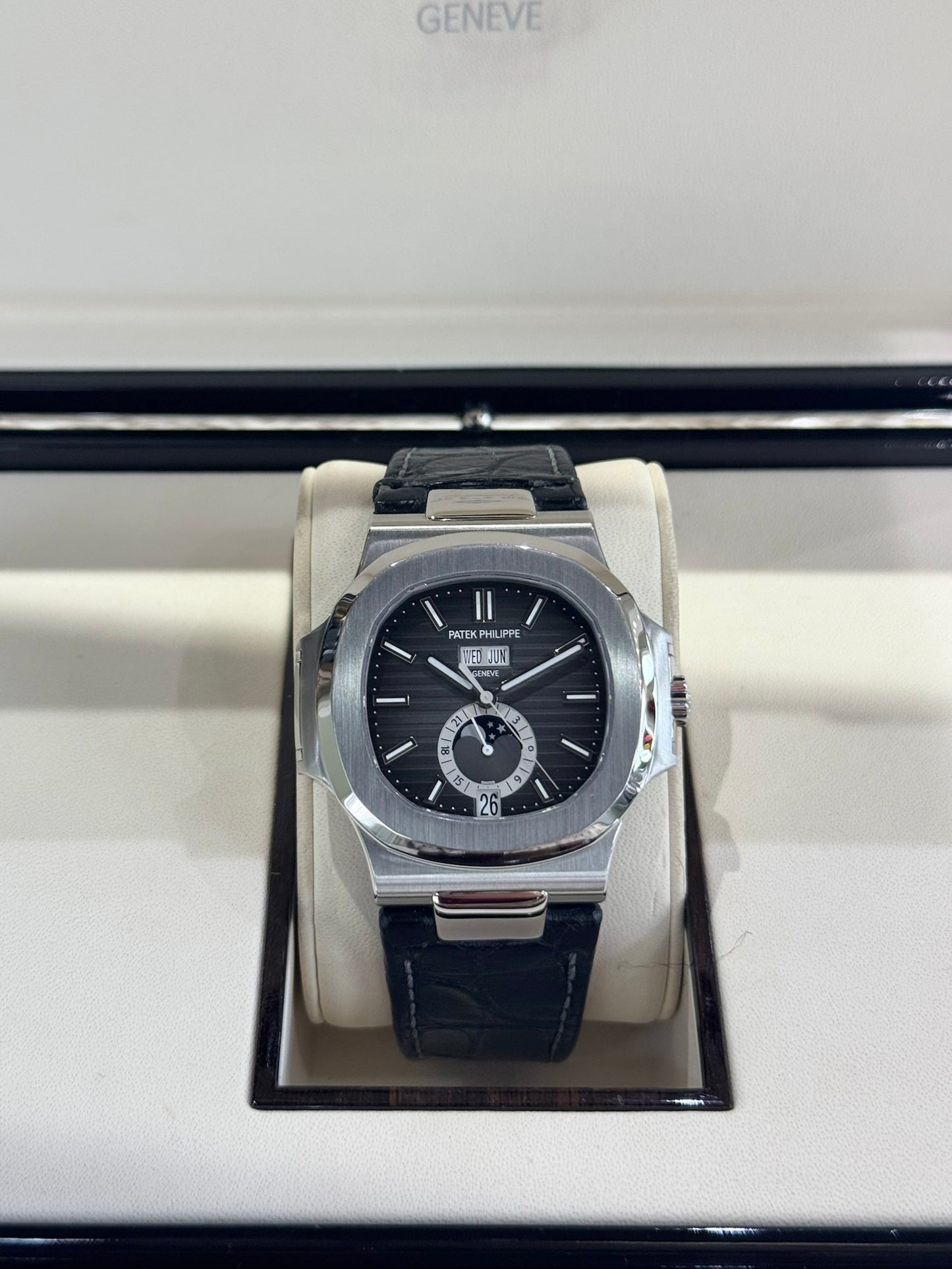 2023 Patek Philippe Nautilus 5726A