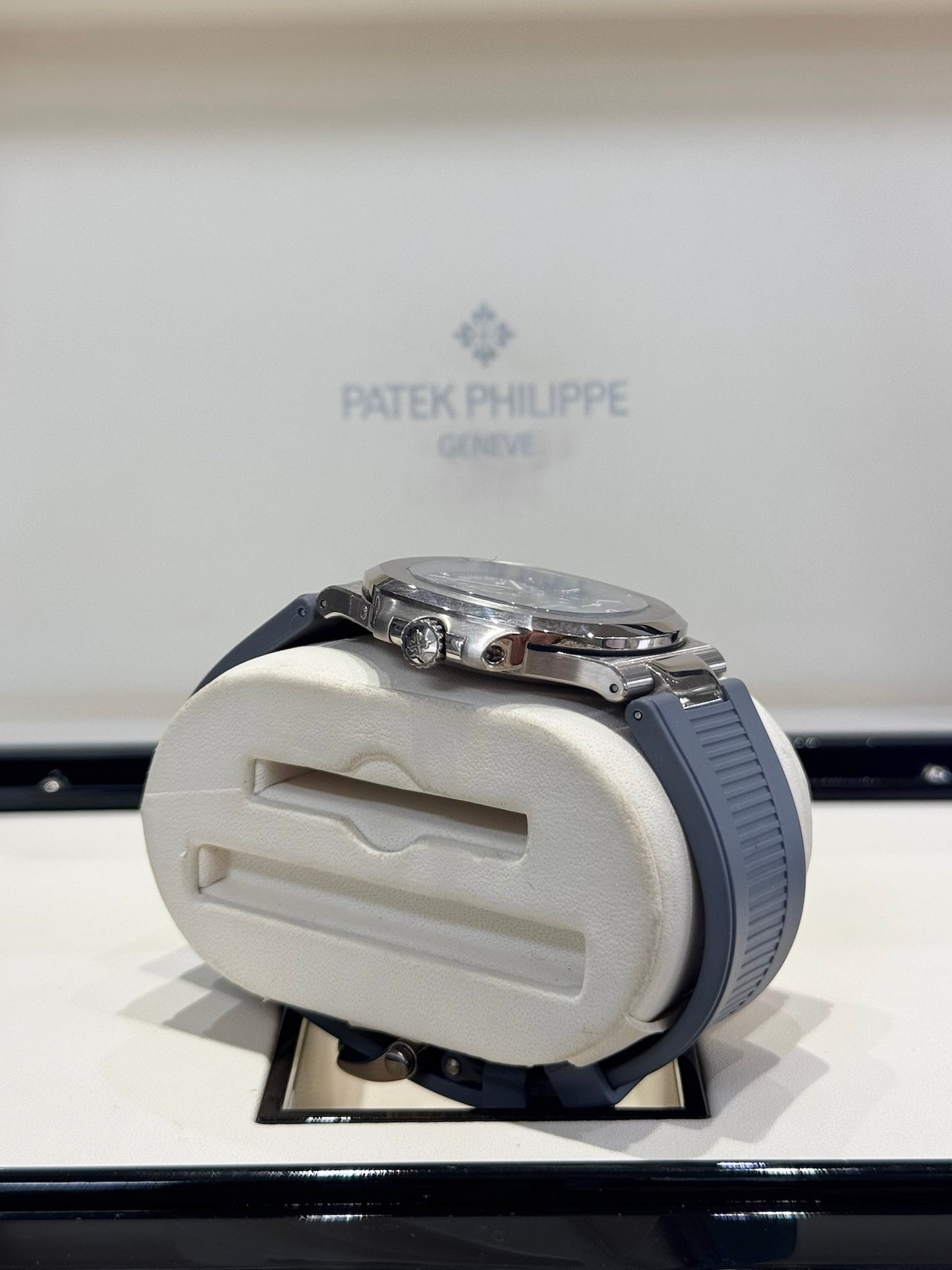 2017 Patek Philippe Nautilus 5712G