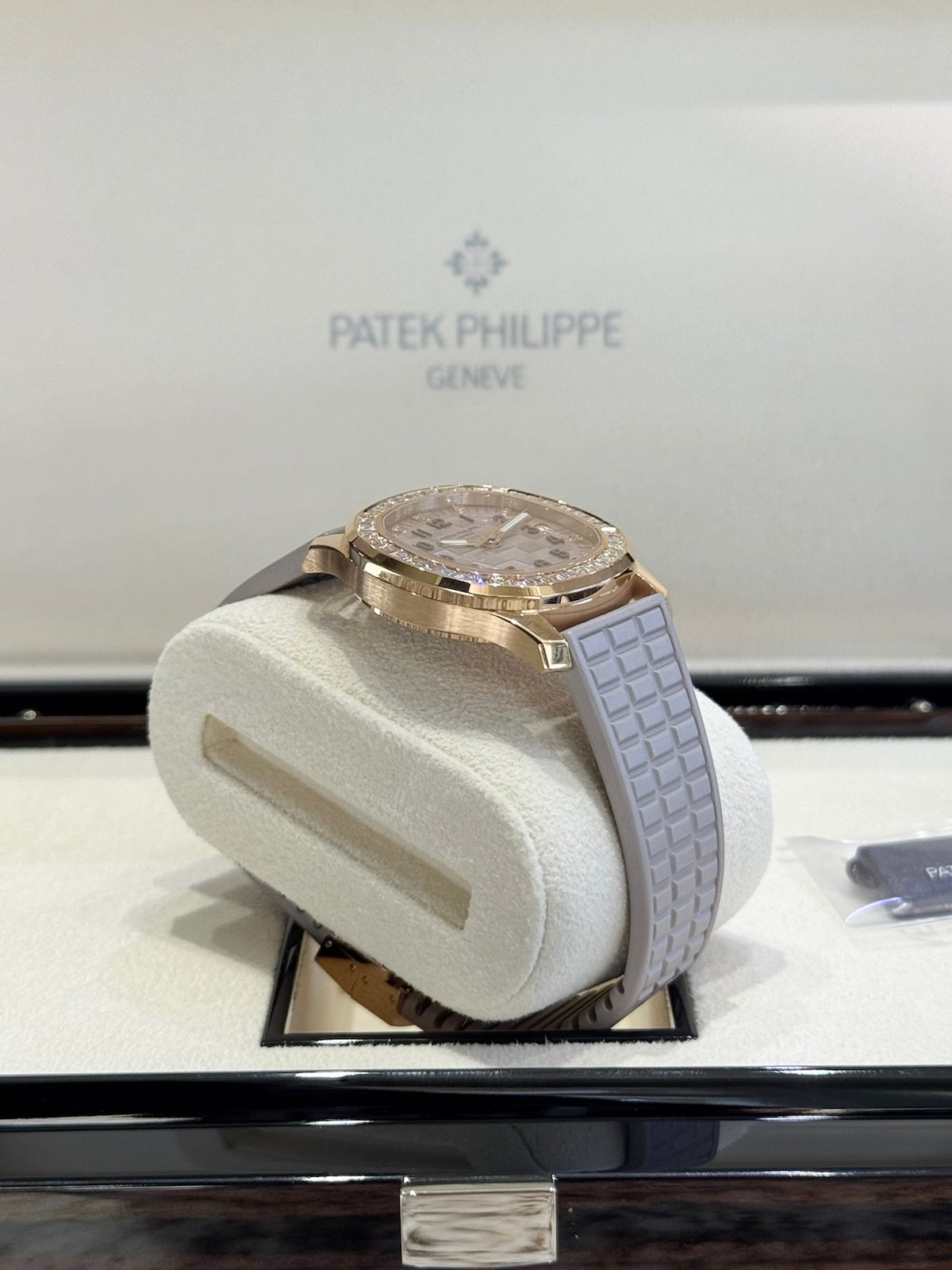 2026 Patek Philippe Aquanaut Luce Joaillerie 5072R-001