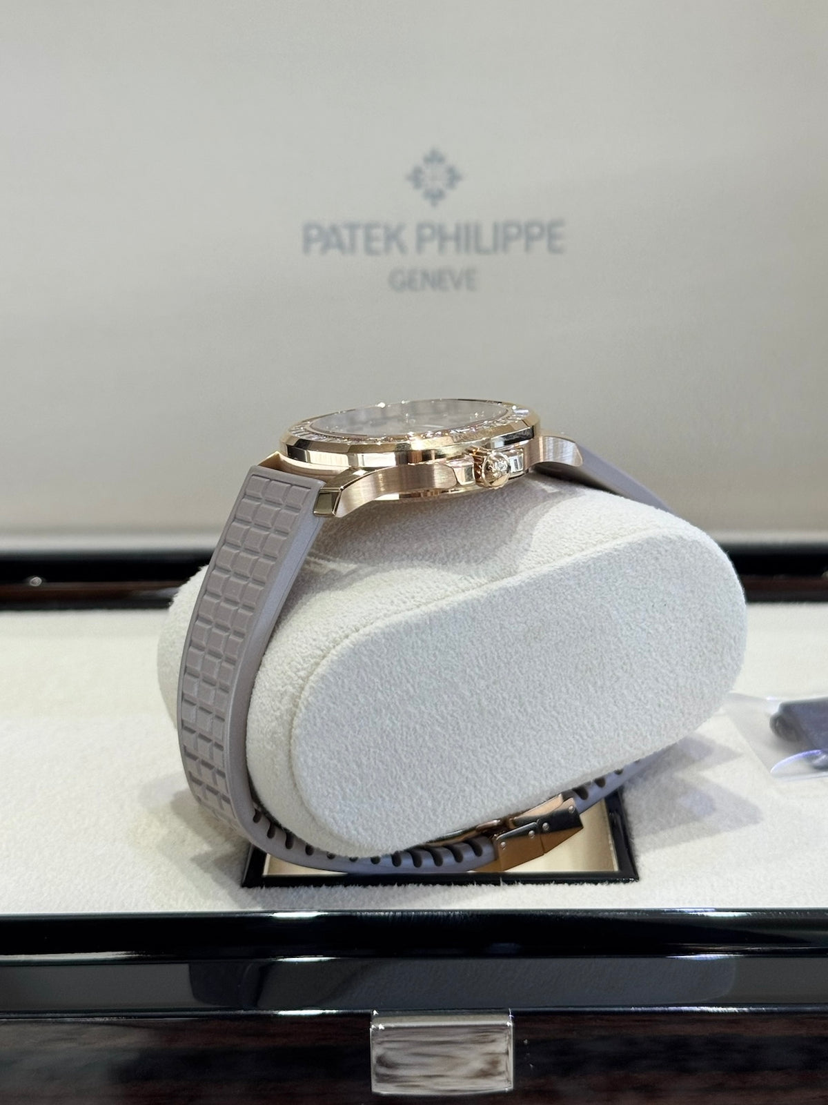 2026 Patek Philippe Aquanaut Luce Joaillerie 5072R-001