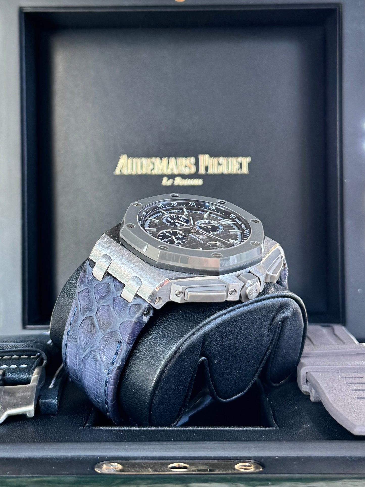Audemars Piguet Royal Oak Offshore Selfwinding Chronograph 26400IO