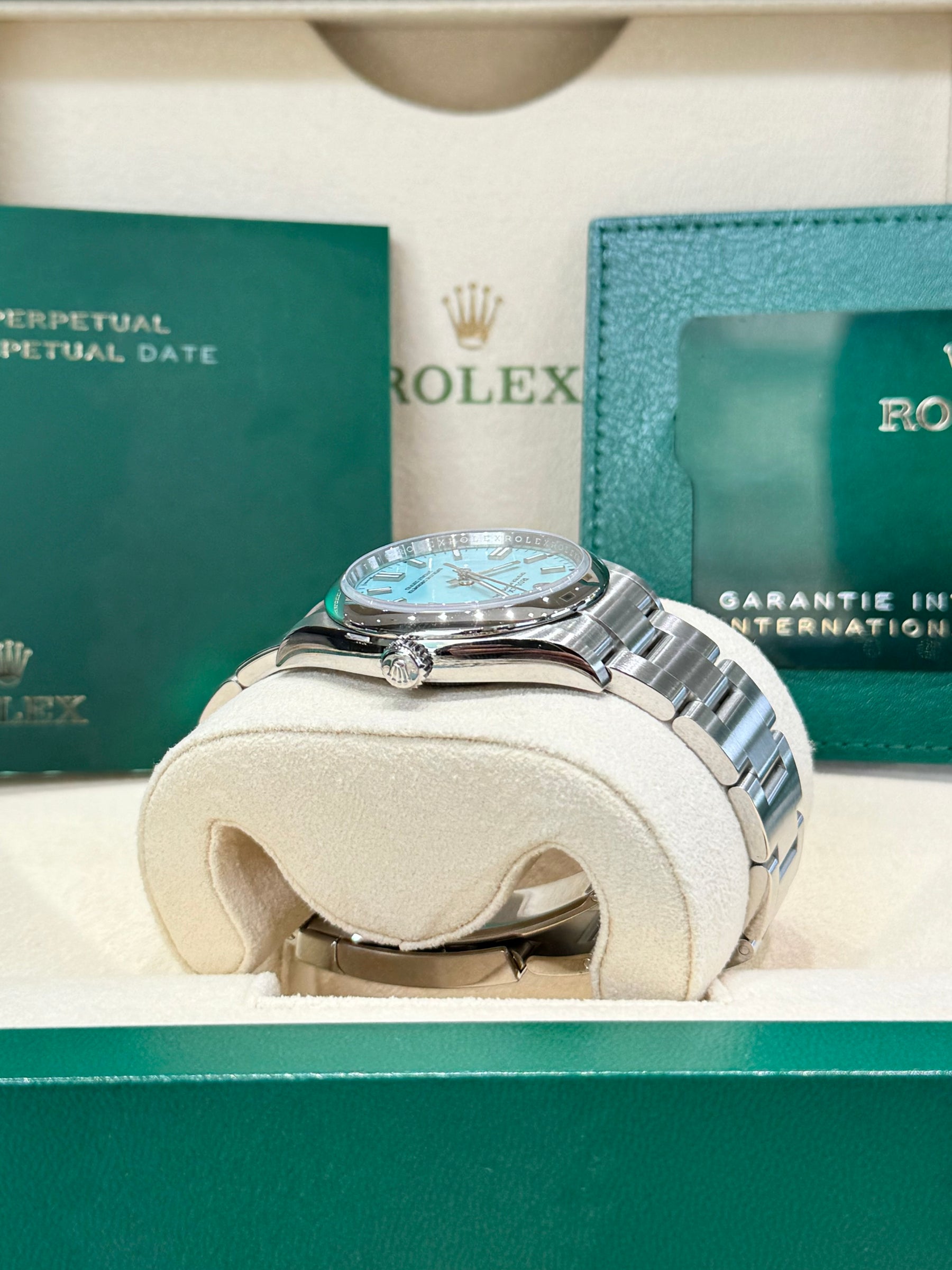 2025 Rolex Oyster Perpetual 36 126000