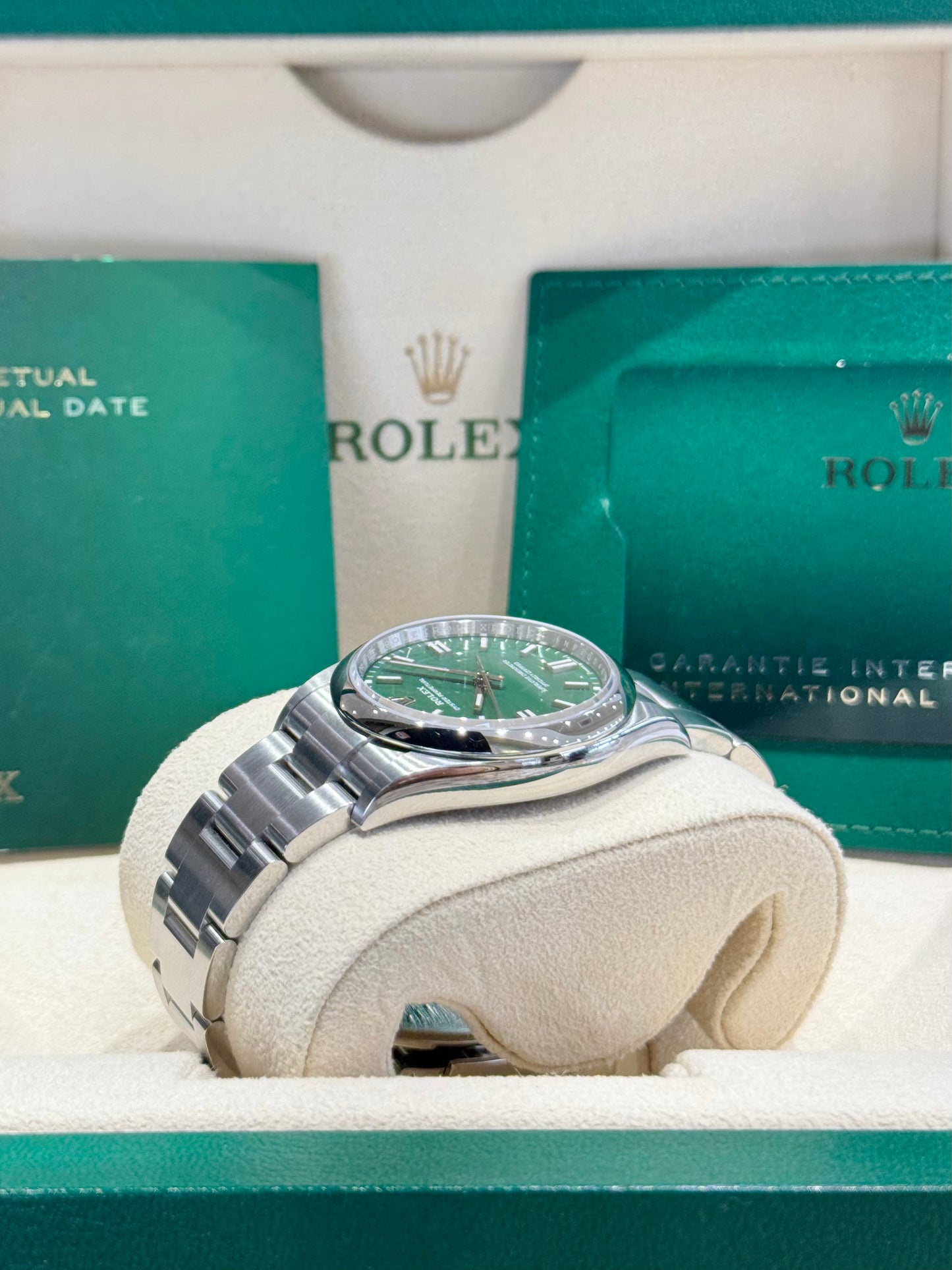 2024 Rolex Oyster Perpetual 36 126000