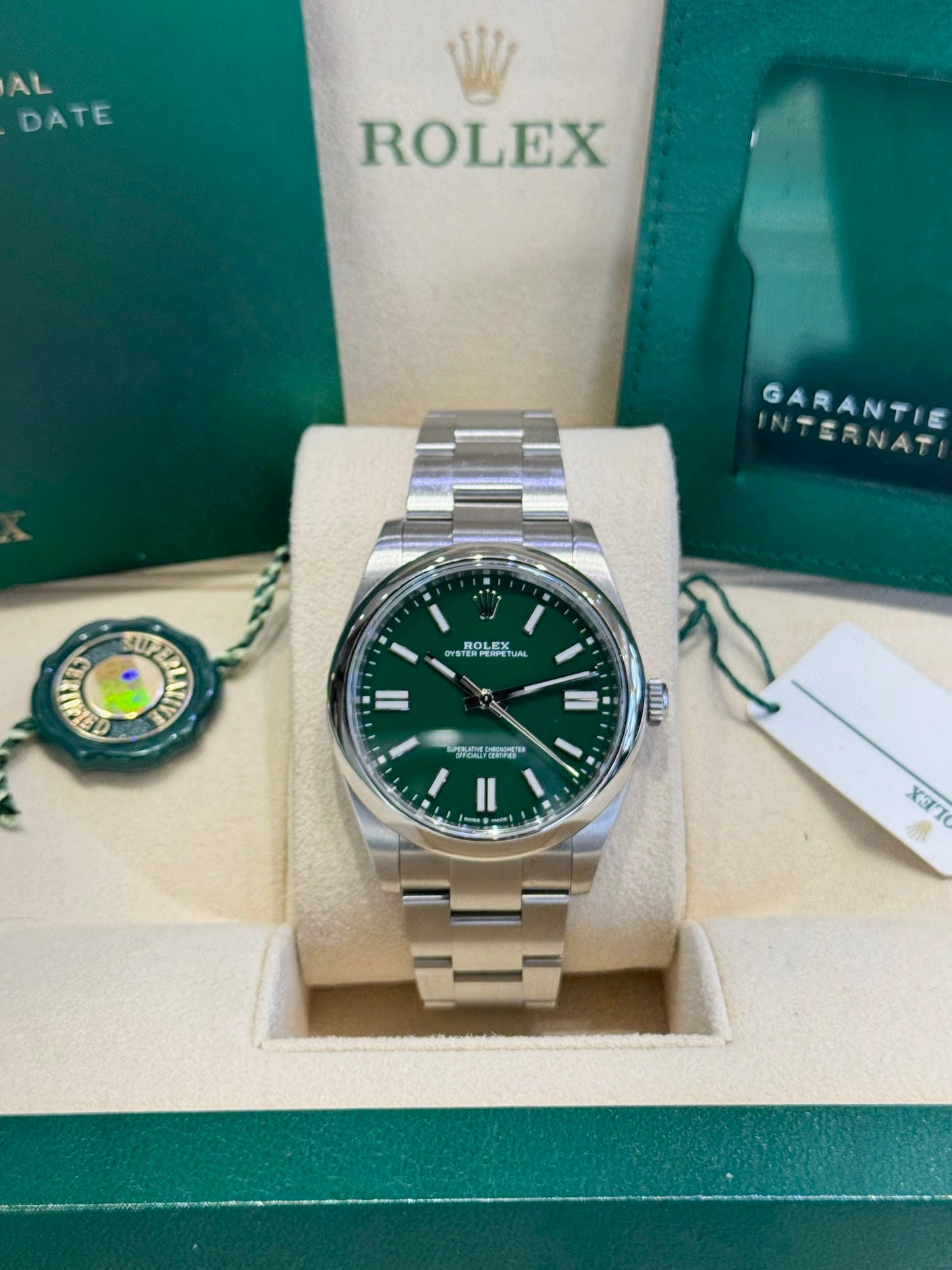 2023 Rolex Oyster Perpetual 41 124300