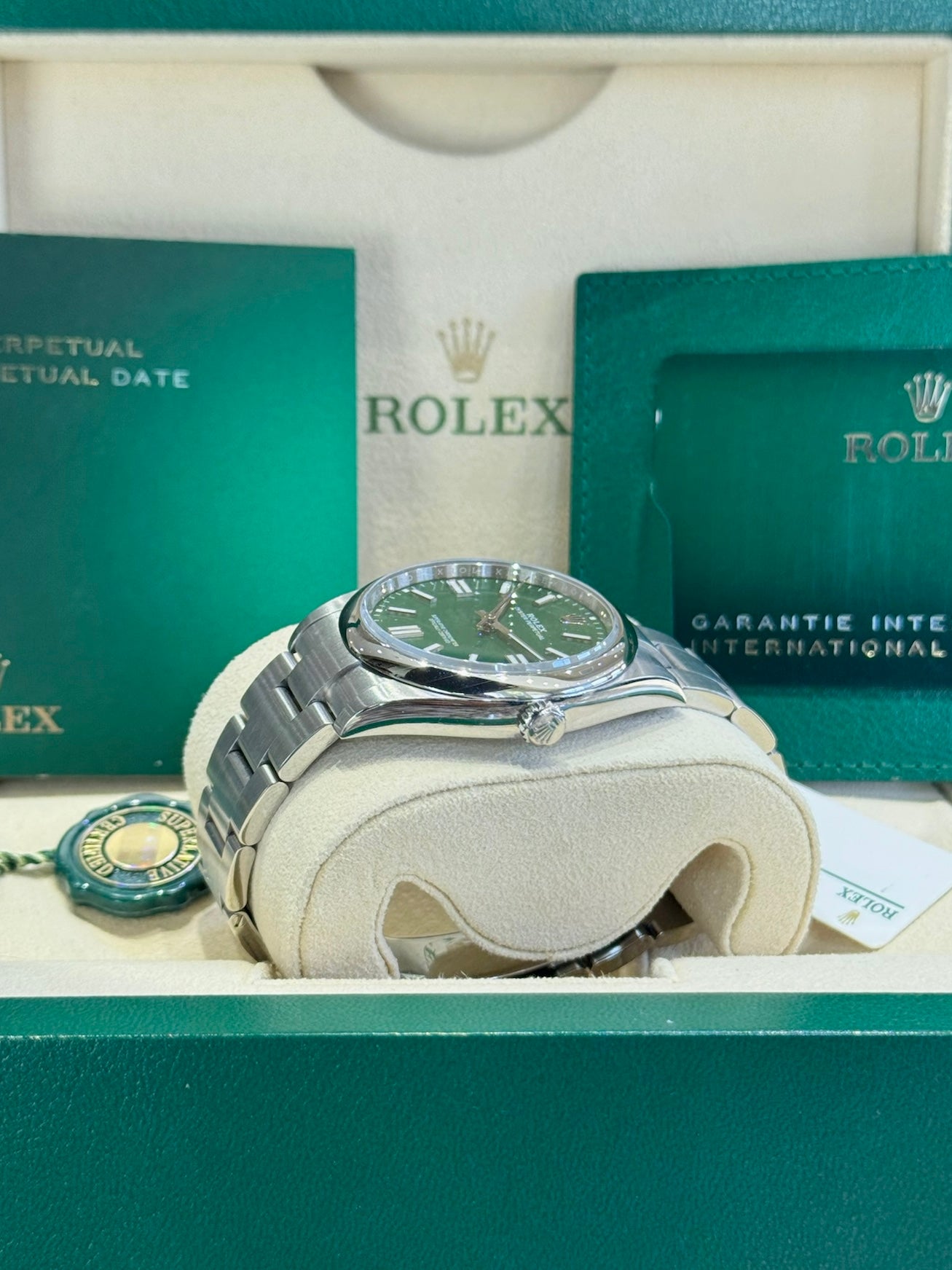 2023 Rolex Oyster Perpetual 41 124300