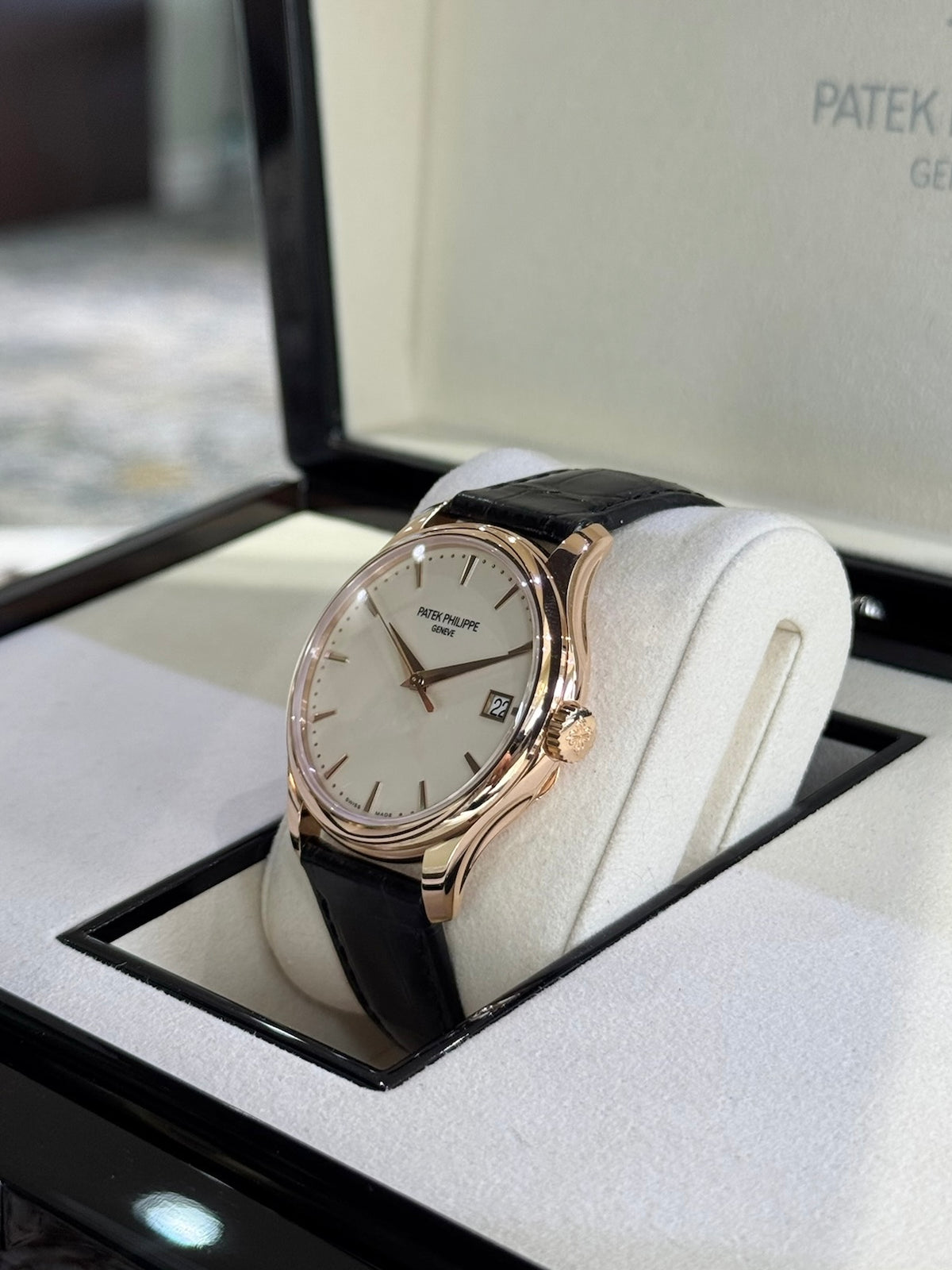 2025 Patek Philippe Calatrava 5227R