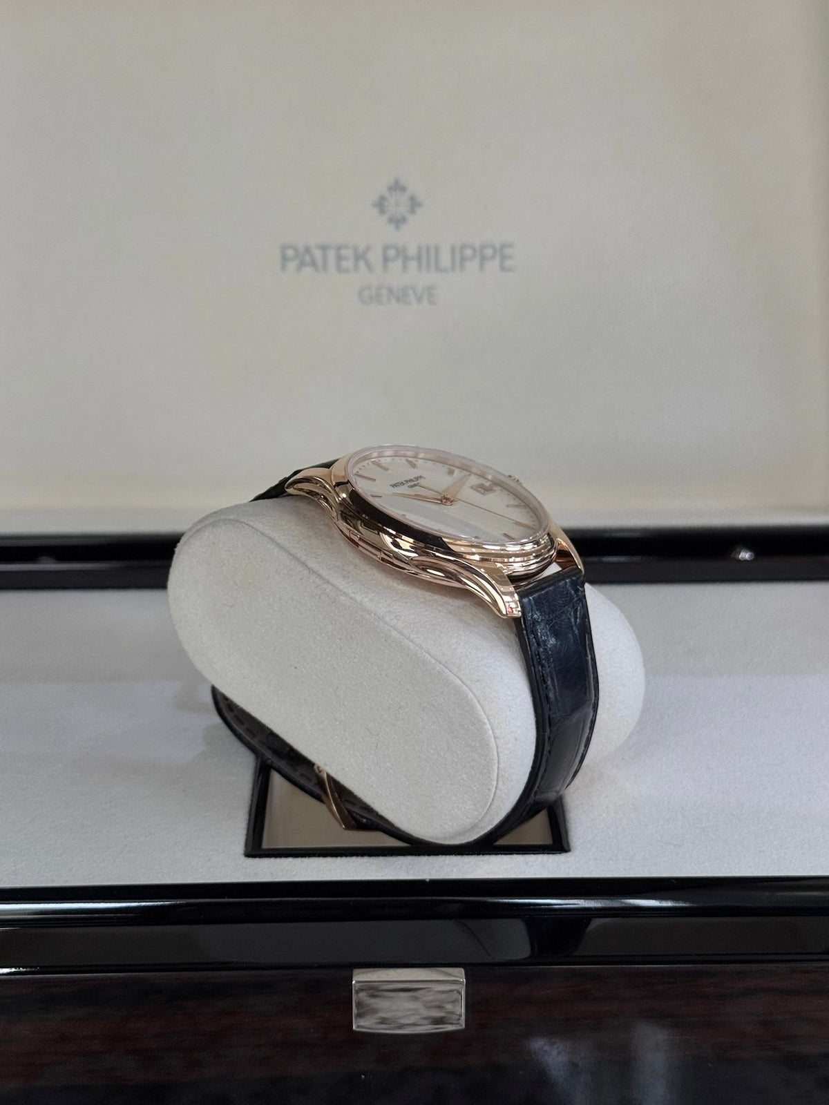 2025 Patek Philippe Calatrava 5227R