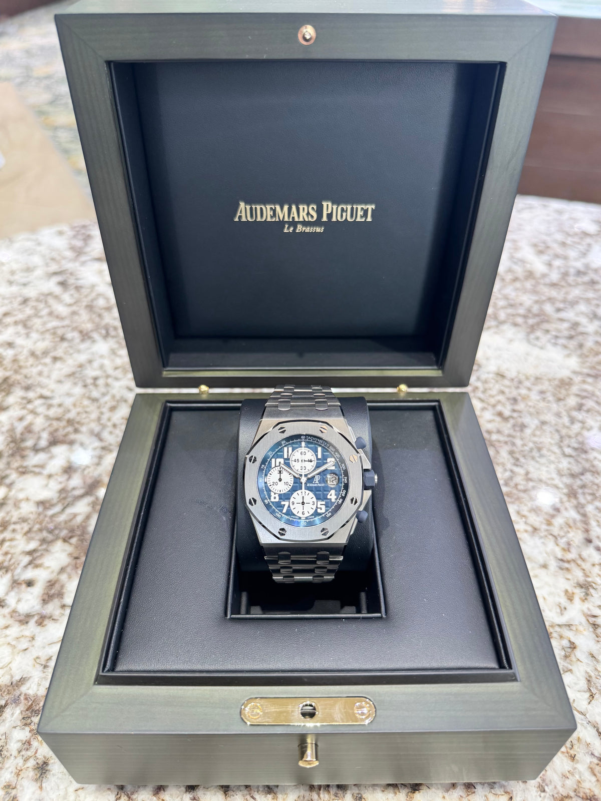 Audemars Piguet Royal Oak Offshore Chronograph 25721TI