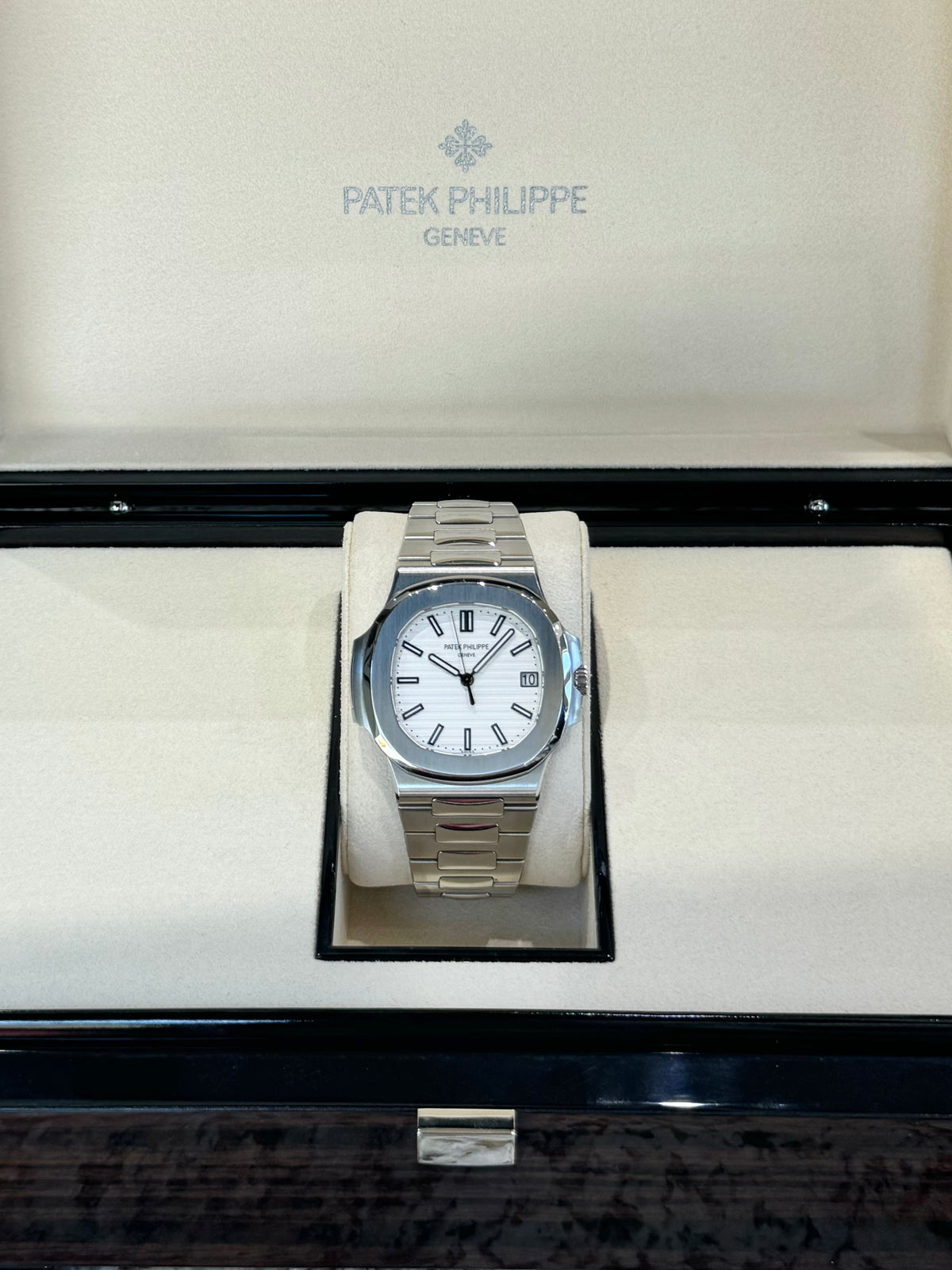 2013 Patek Philippe Nautilus 5711/1A-011