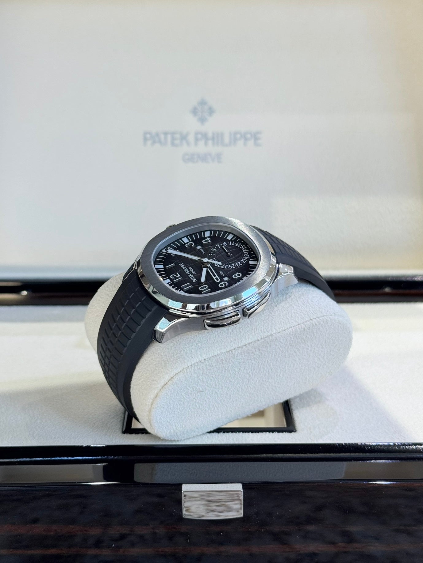 2017 Patek Philippe Aquanaut Travel Time 5164A