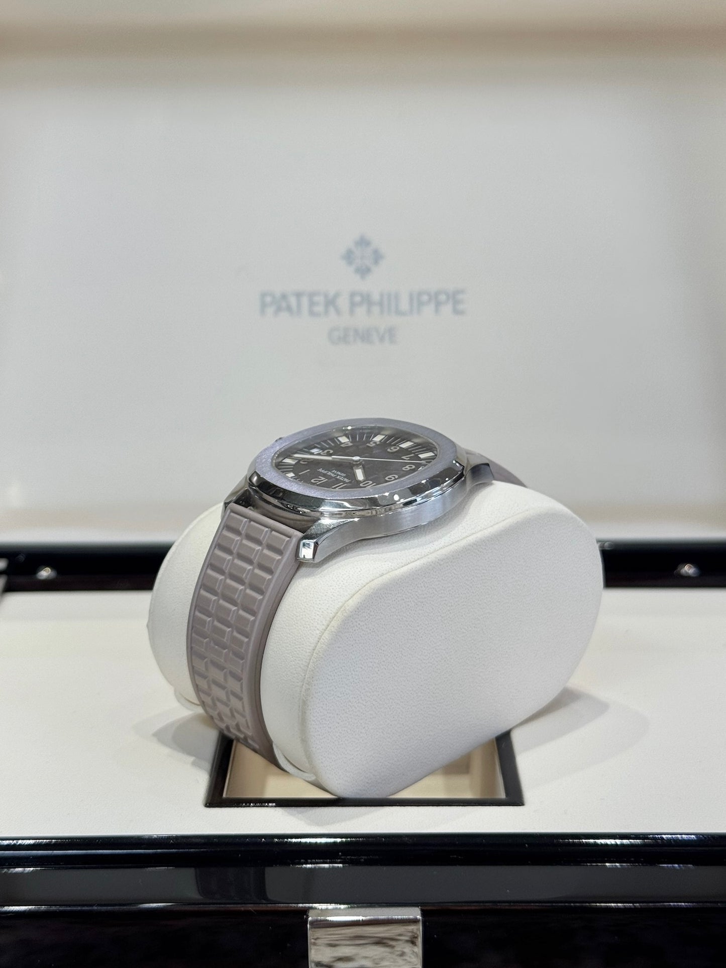 Patek Philippe Aquanaut 5065/1A