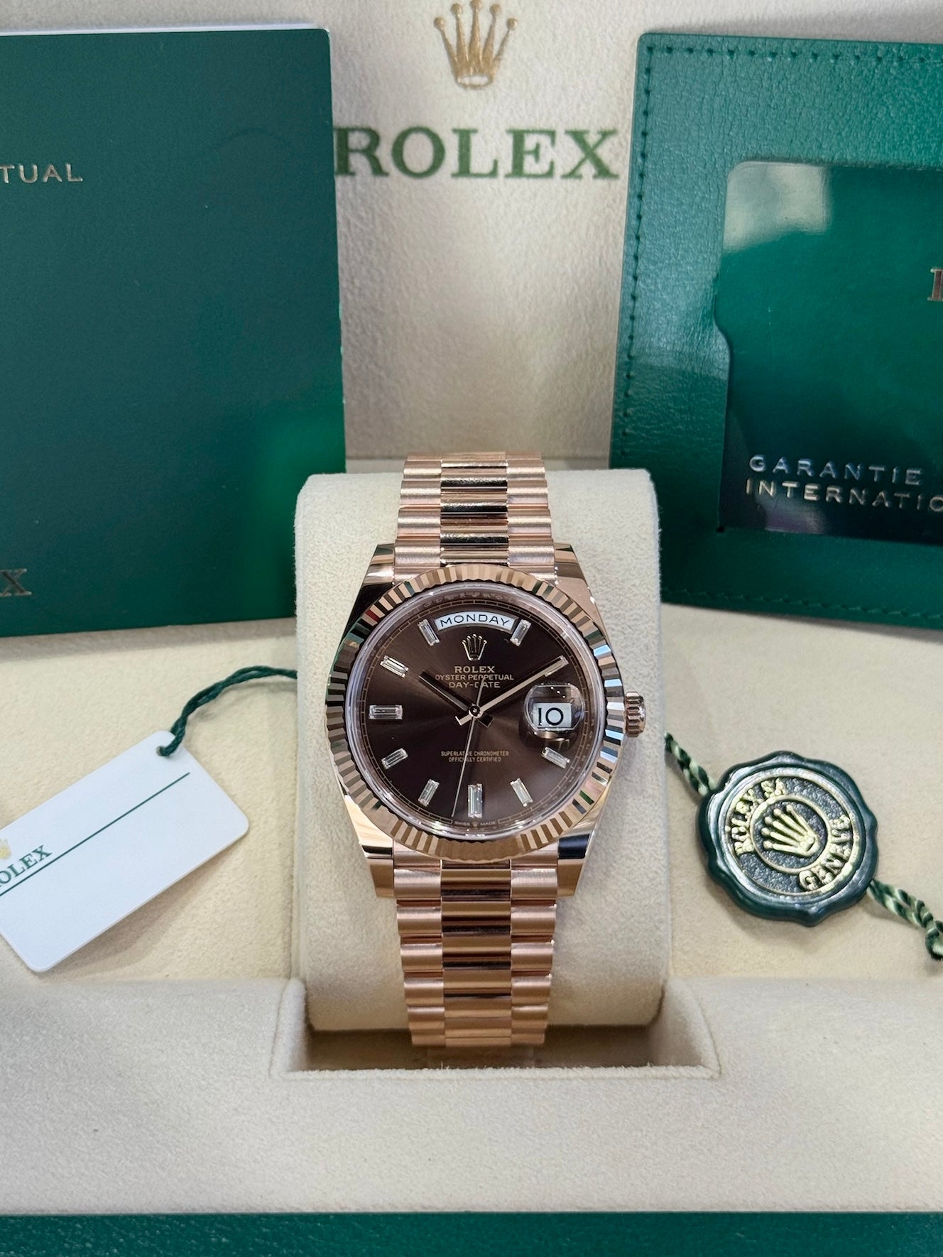 2025 Rolex Day-Date 40 228235