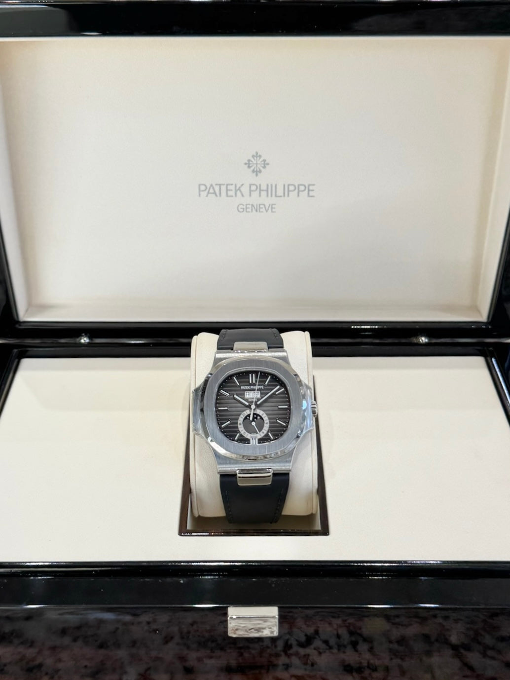 2022 Patek Philippe Nautilus 5726A