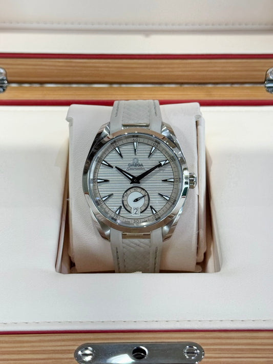 2025 Omega Seamaster Aqua Terra