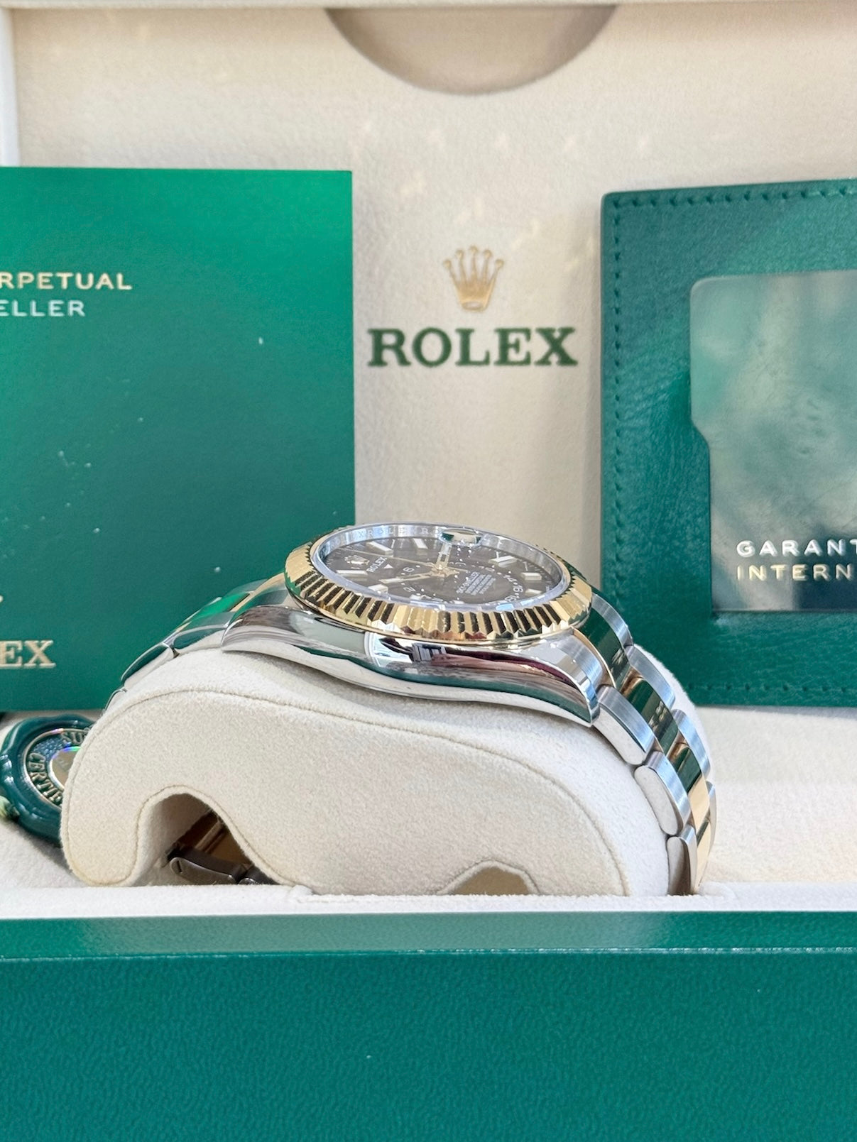2022 Rolex Sky-Dweller 326933