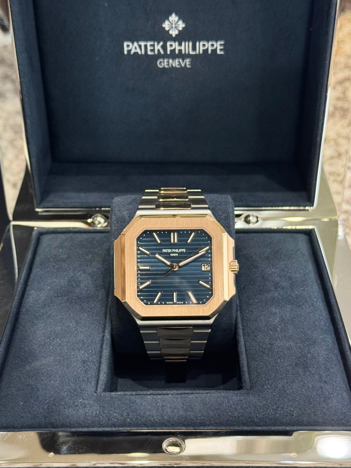 2026 Patek Philippe Cubitus 5821/1AR-001
