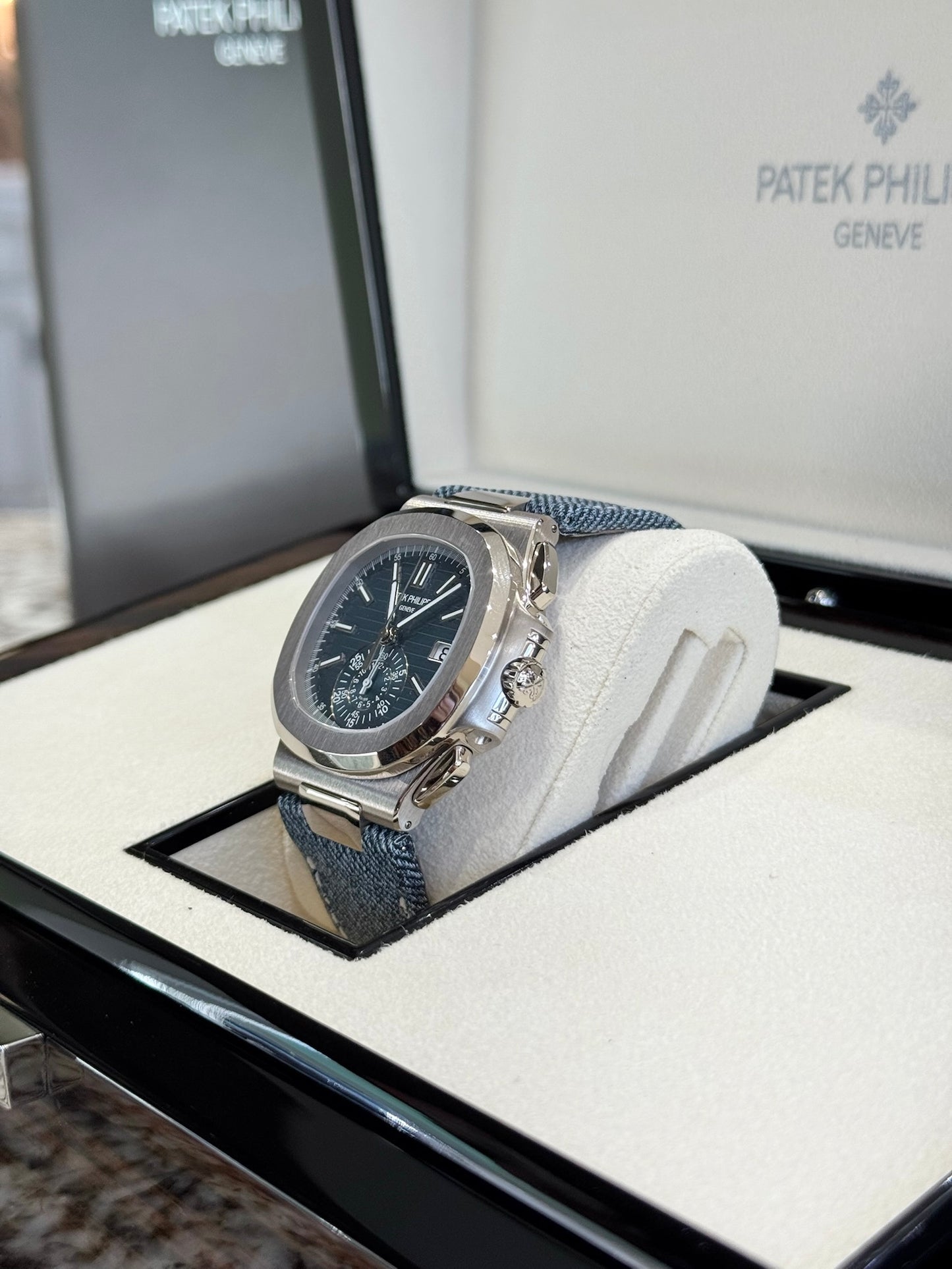 2025 Patek Philippe Nautilus 5980/60G-001