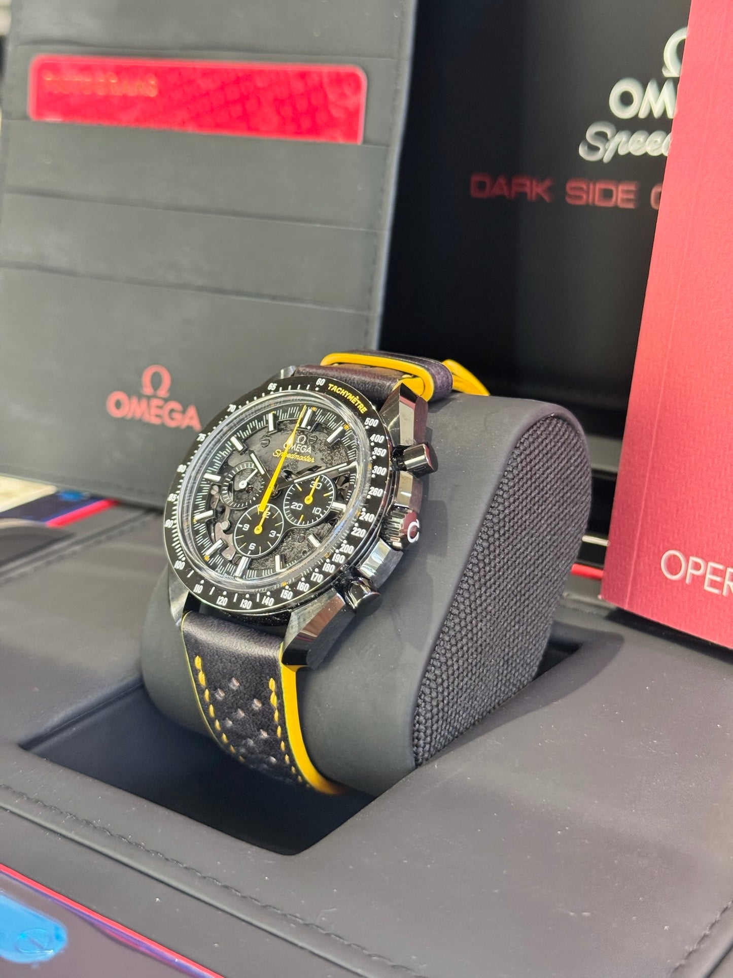 Omega Speedmaster Apollo 8 311.92.44.30.01.001