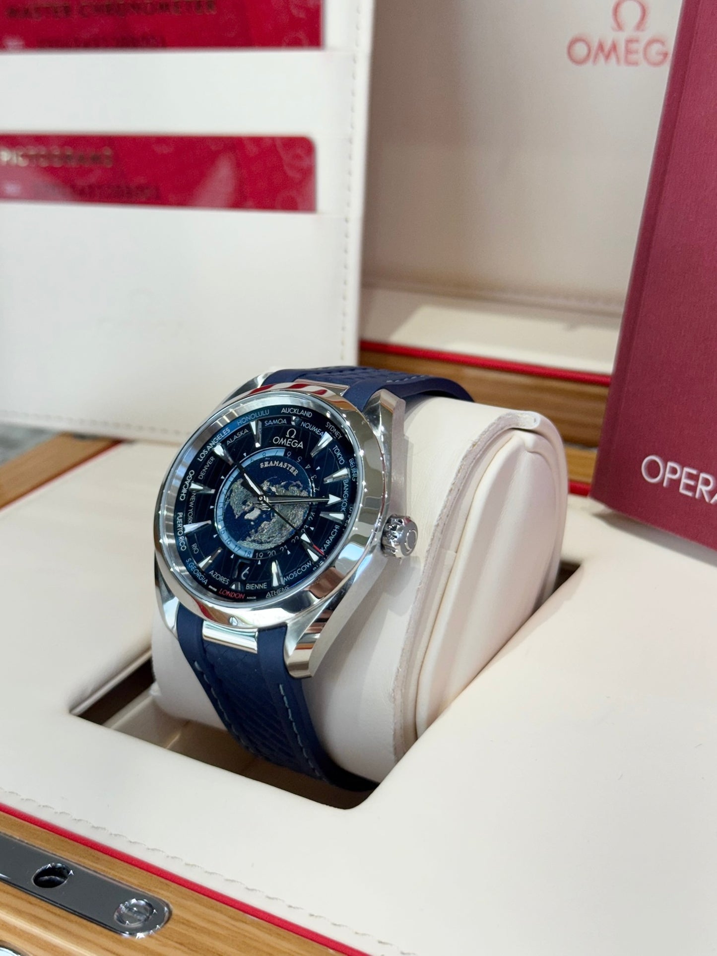 2021 Omega Seamaster Aqua Terra 220.12.43.22.03.001