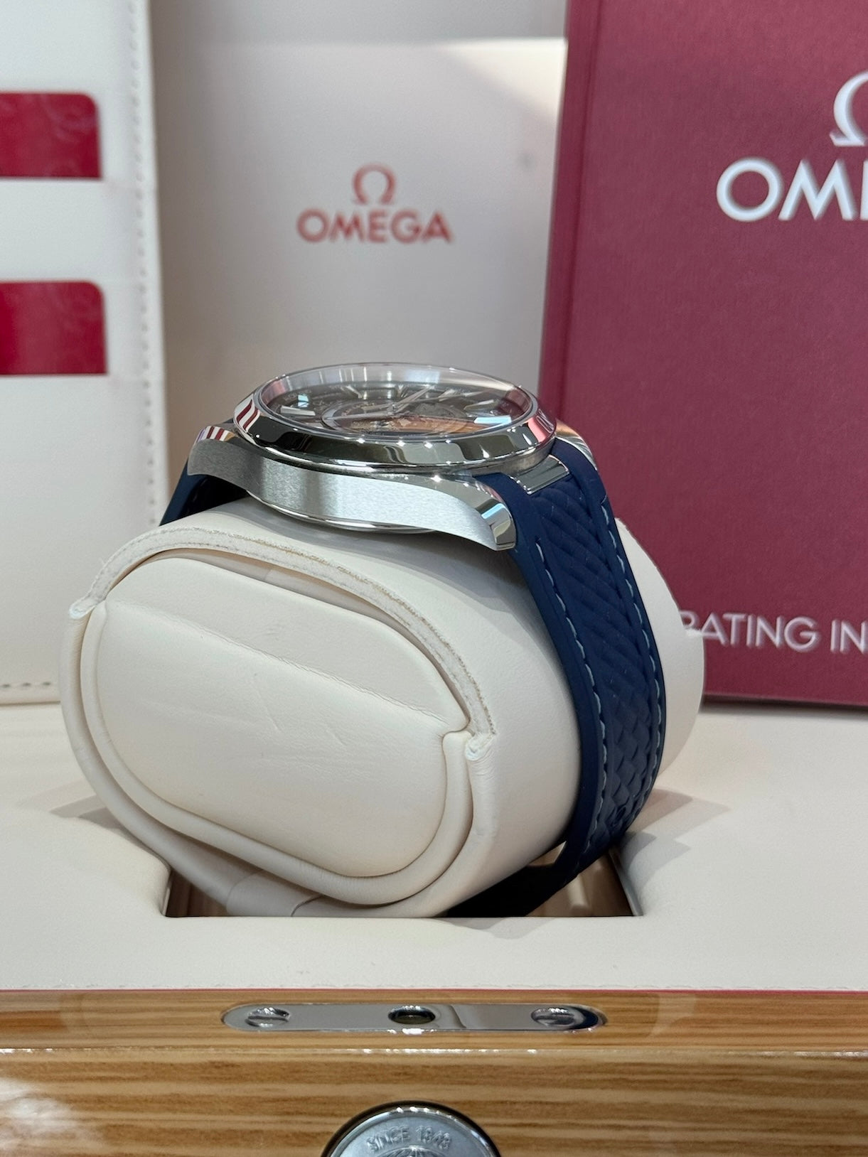 2021 Omega Seamaster Aqua Terra 220.12.43.22.03.001