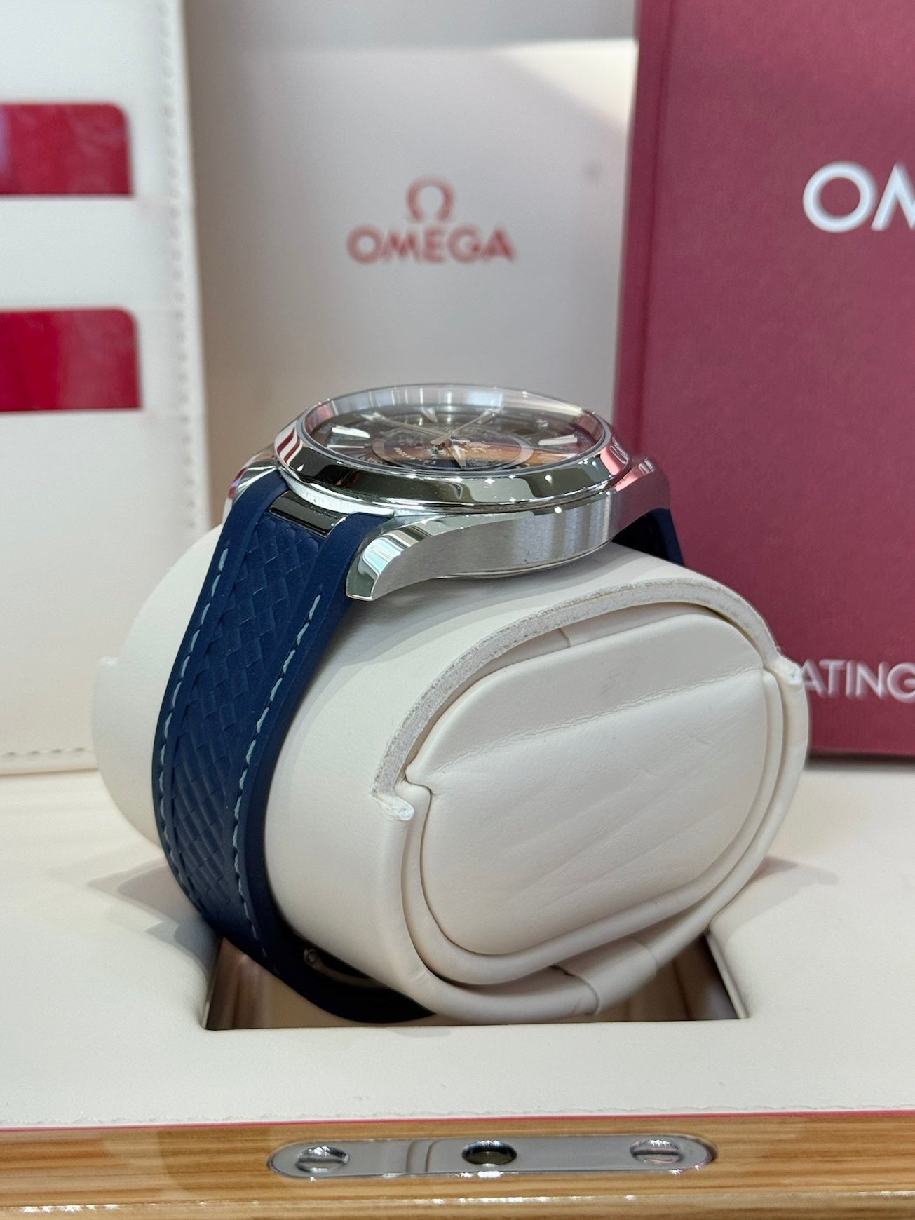 2021 Omega Seamaster Aqua Terra 220.12.43.22.03.001