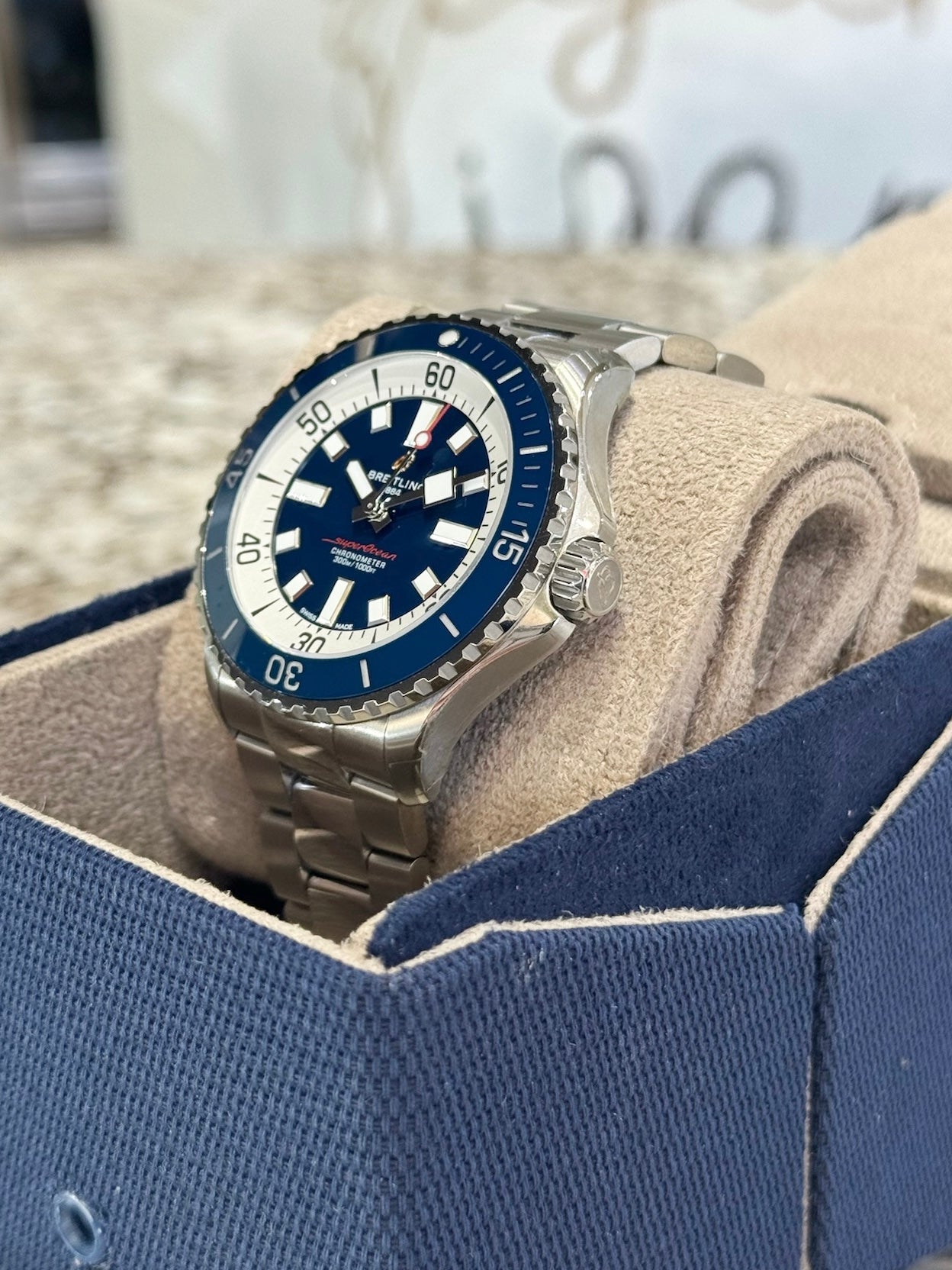 Breitling Superocean Automatic 46 A17378E71C1A1
