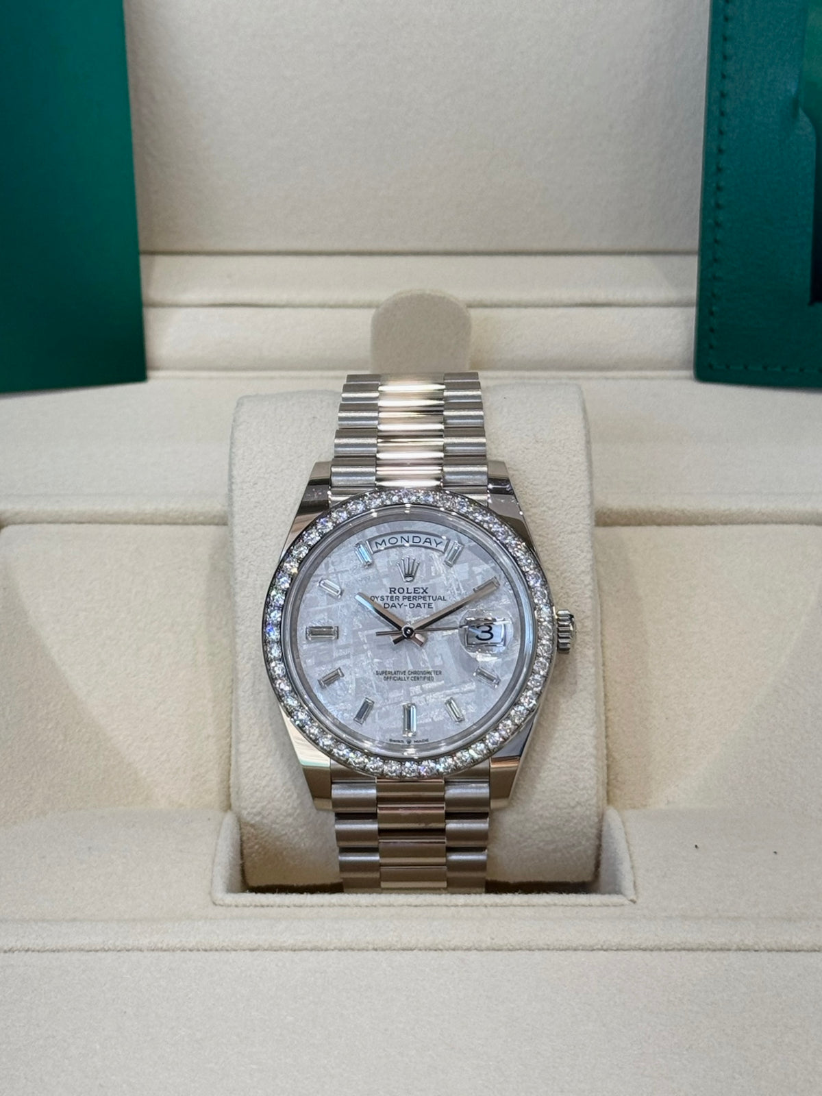 Rolex Day-Date 40 228349RBR