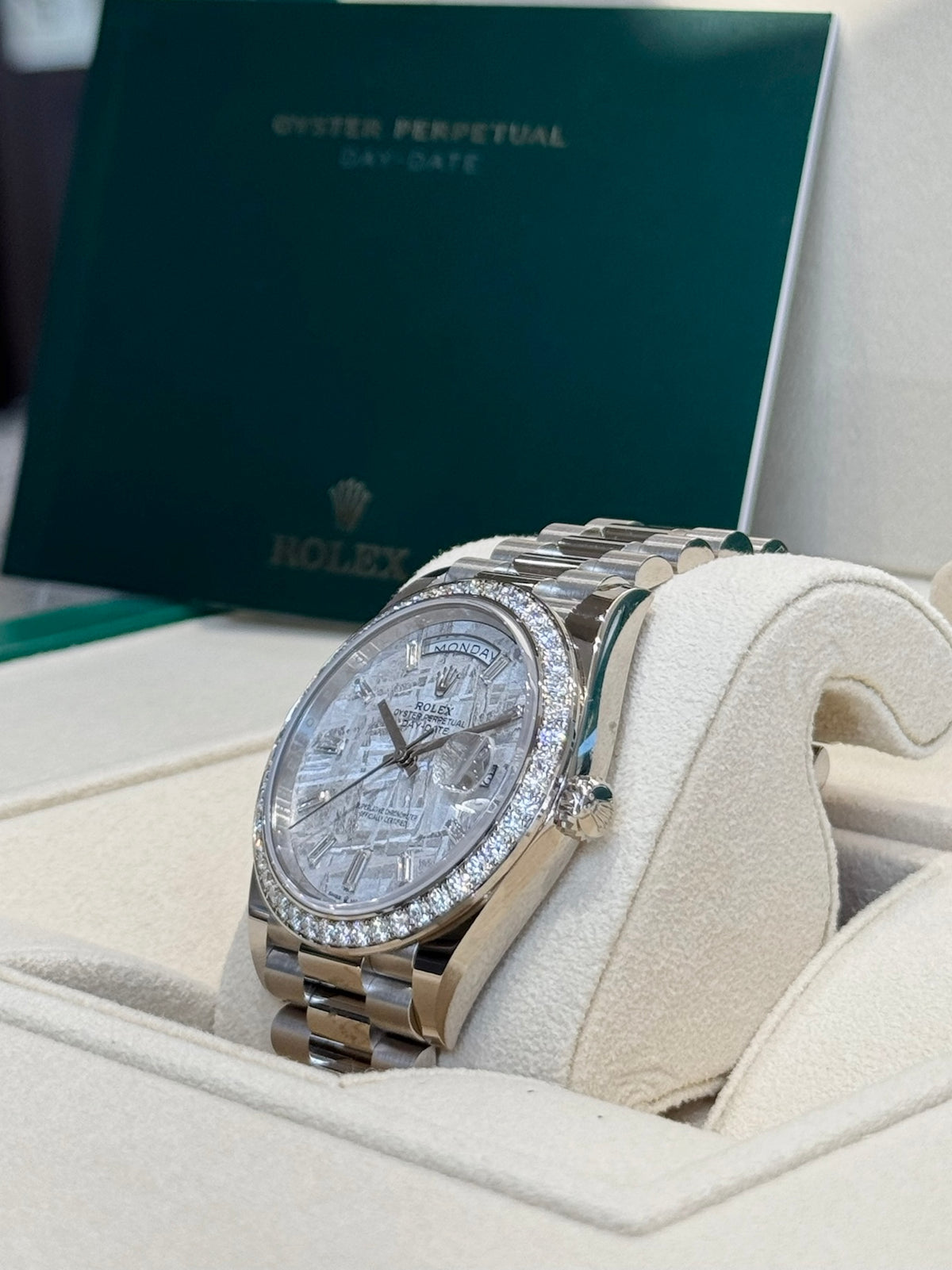 Rolex Day-Date 40 228349RBR