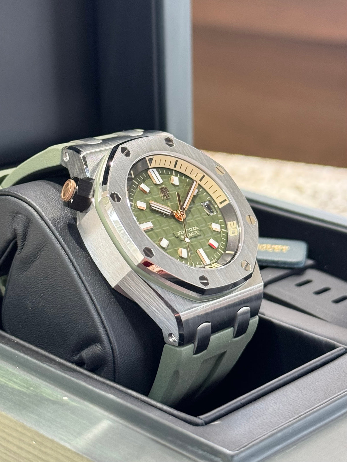 2023 Audemars Piguet Royal Oak Offshore Diver 15720ST