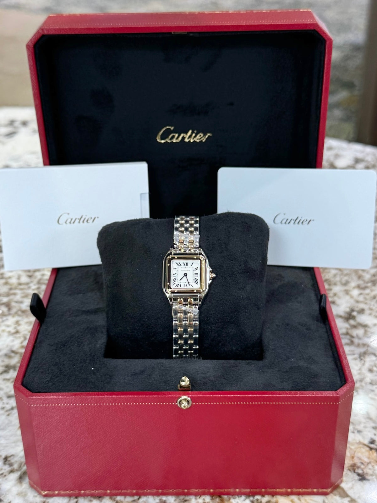 2026 Panthère de Cartier Small W2PN0018