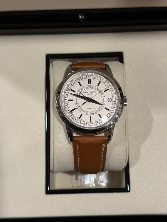 Patek Philippe Calatrava Weekly Calendar 5212A