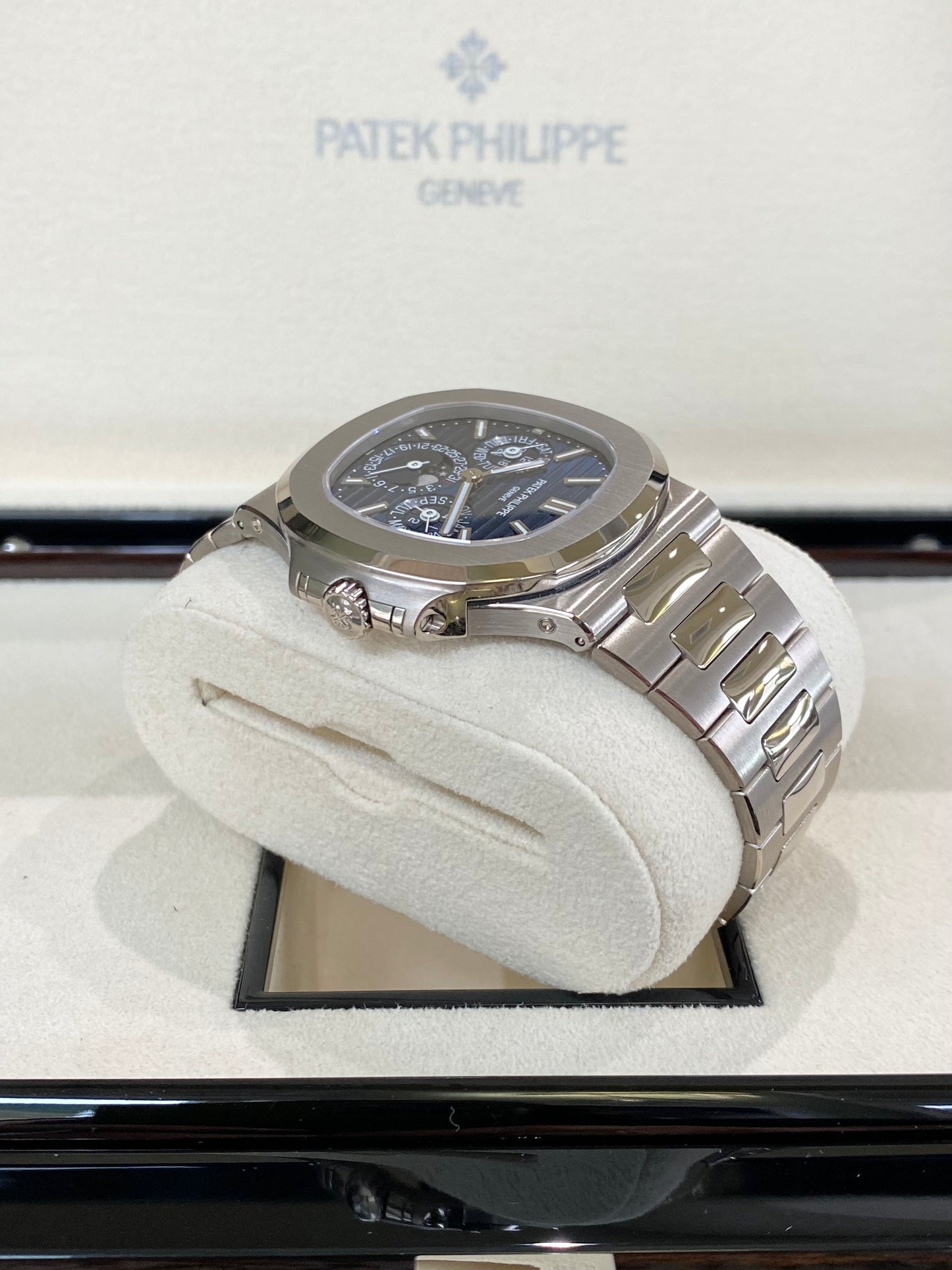 2023 Patek Philippe Nautilus 5740/1G